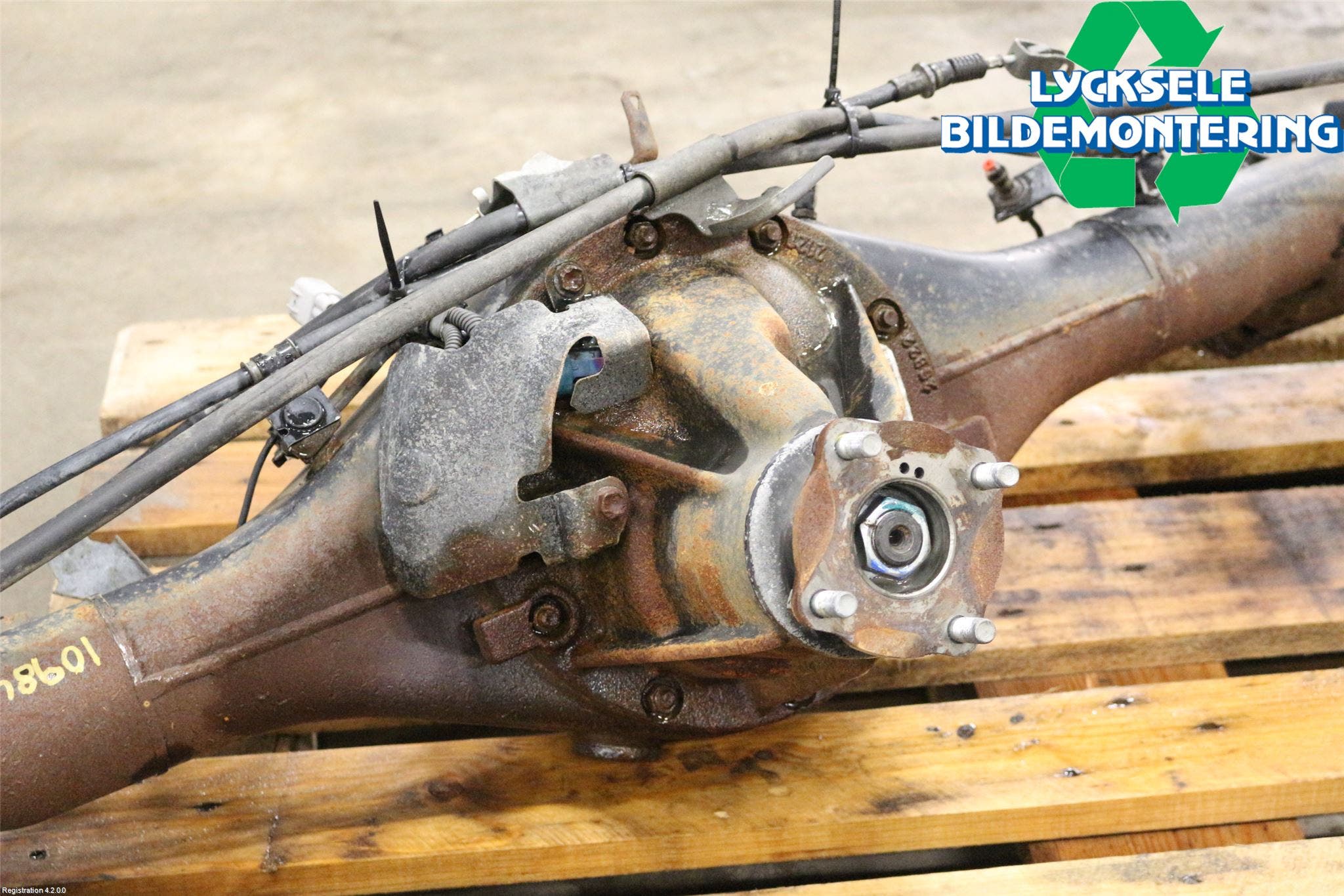 Toyota HILUX 16- Bakaxel