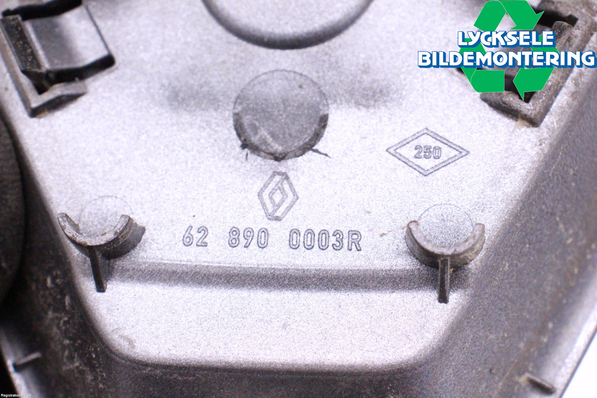 Renault LAGUNA III 11-15 Emblem