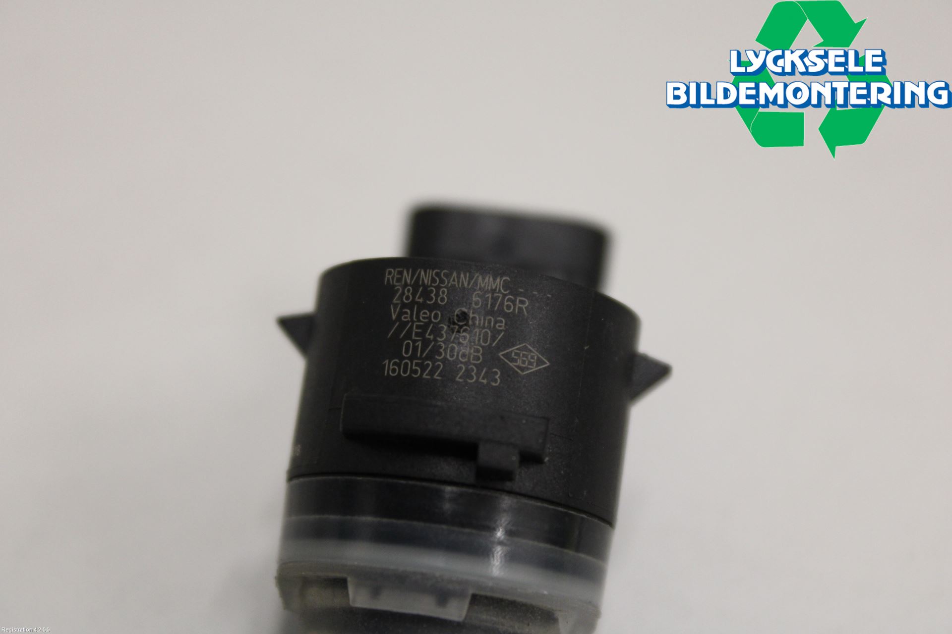Nissan X-TRAIL T33 22- Parkeringshjälp Backsensor