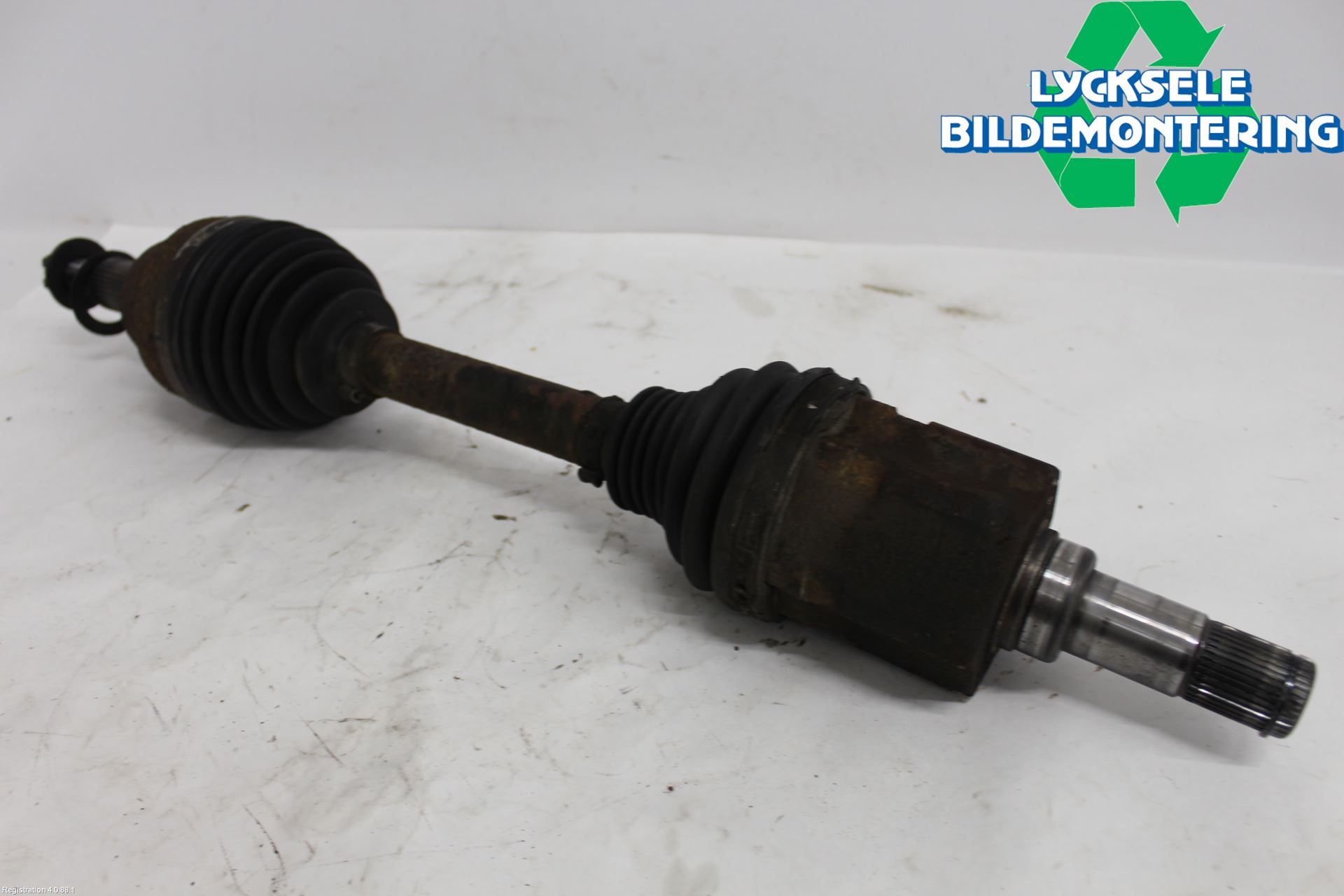Jeep GRAND CHEROKEE 10-20 Drivaxel Fram Vänster