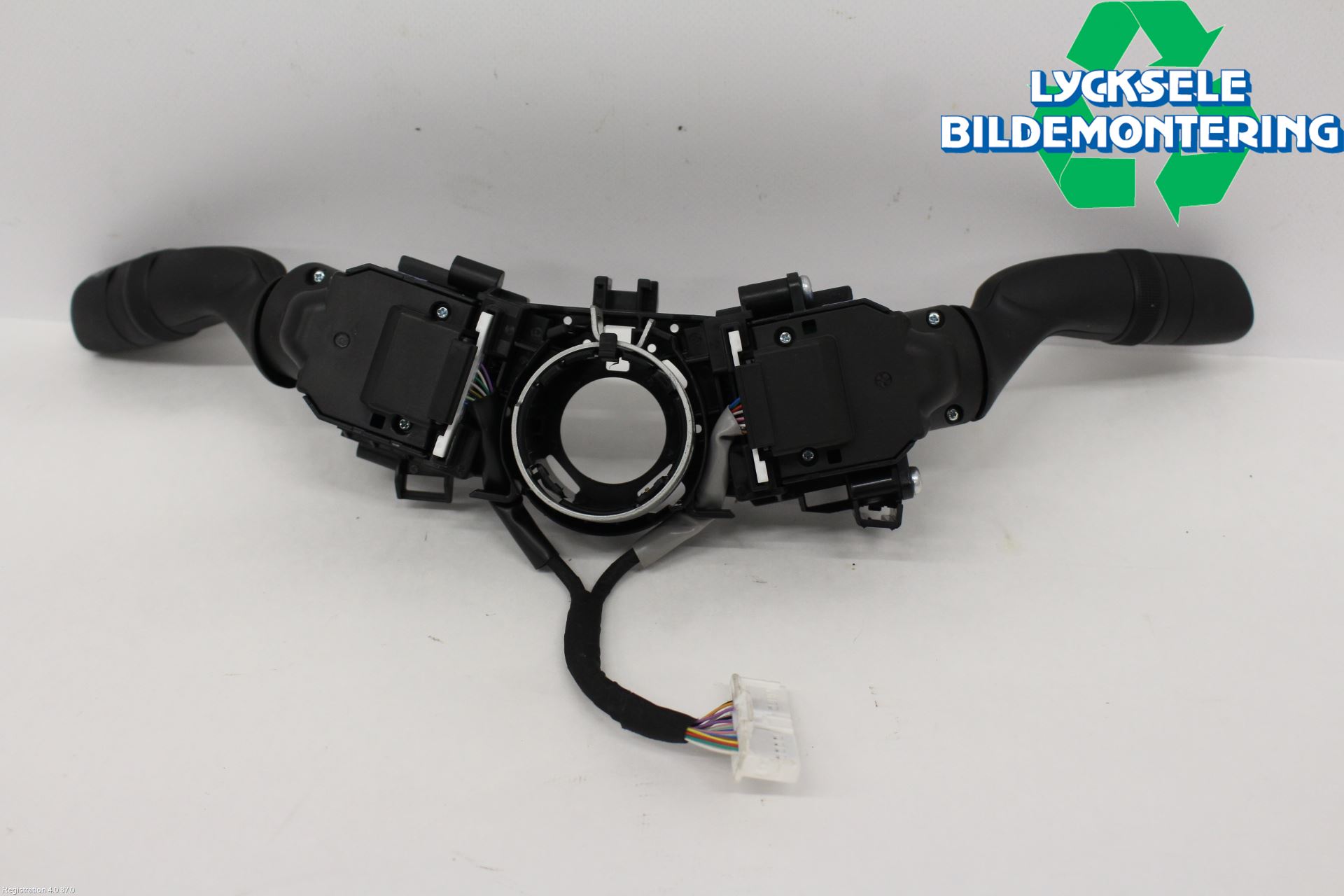 Toyota YARIS XP21 20- Spakcentral