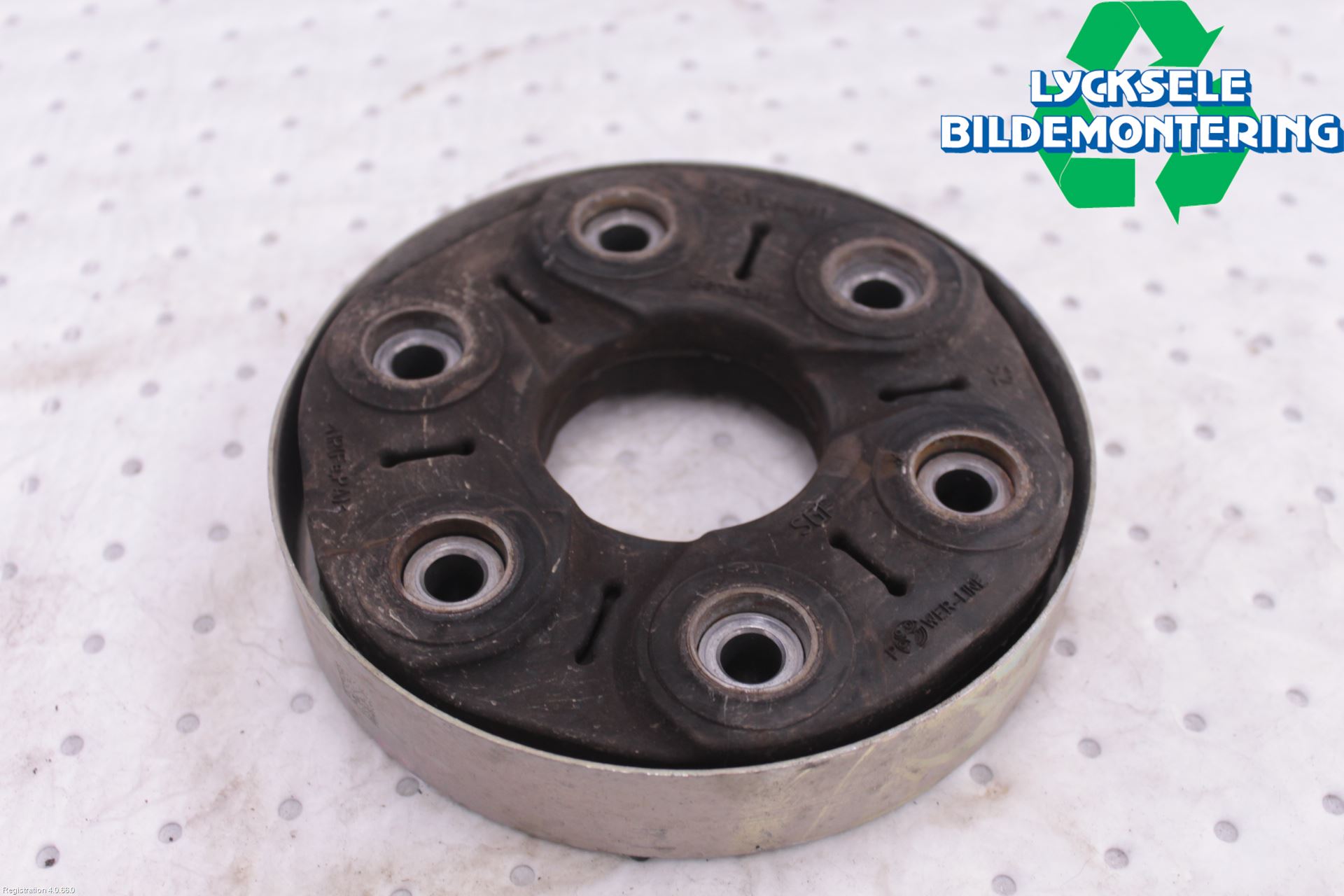 Skoda SUPERB 16-24 Mellanaxel Gummiknut