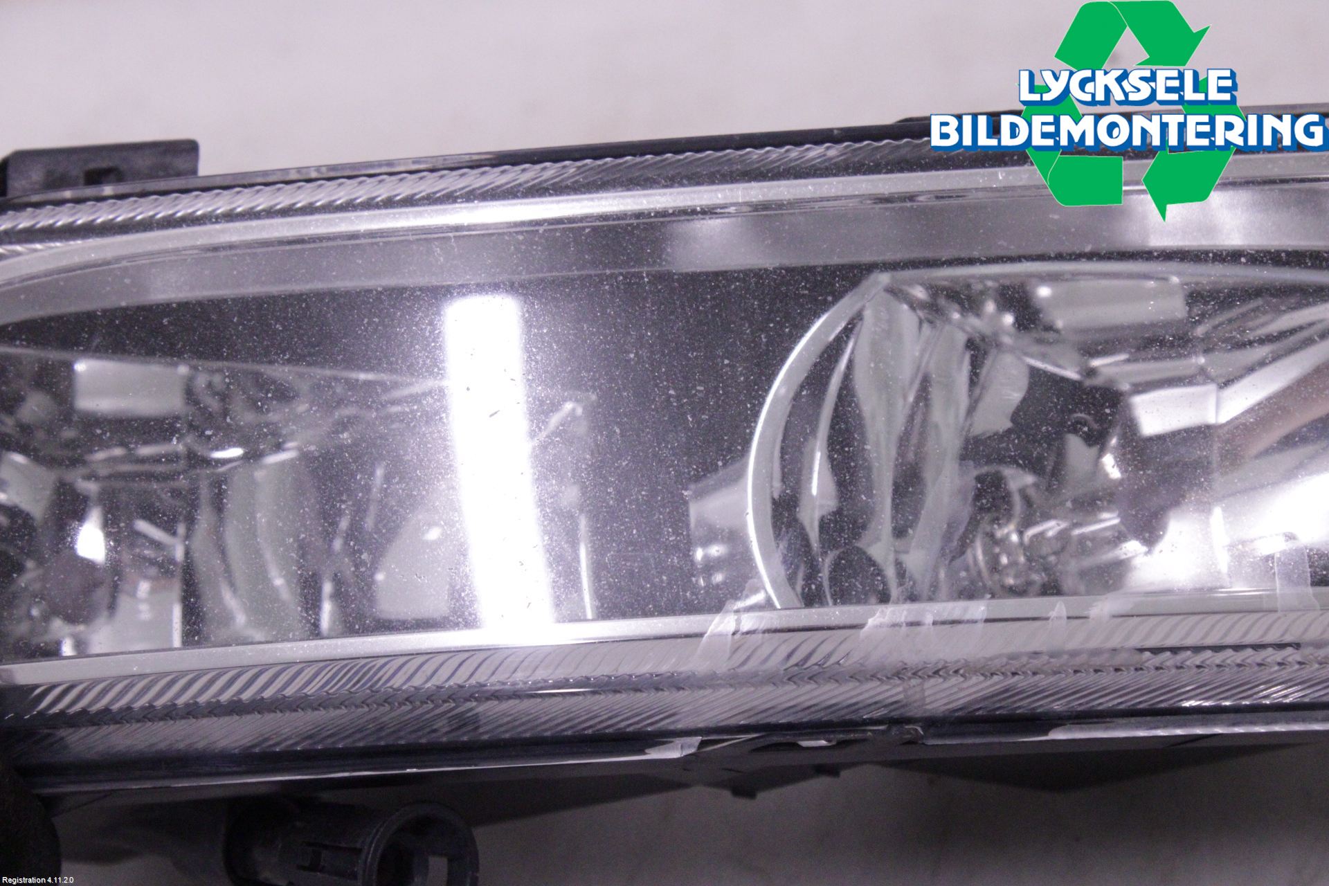 Volkswagen VW PASSAT 11-14 Dimljus-Varselljus Fram