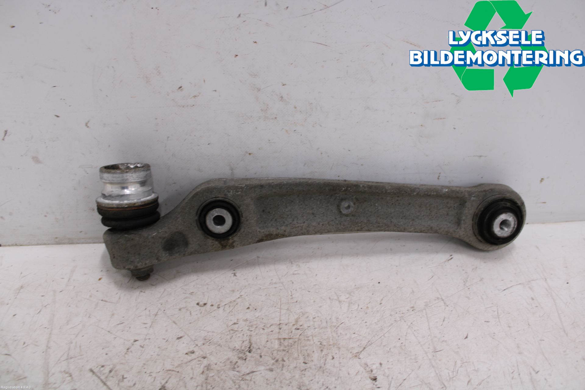 Audi Q8/SQ8 4M 19- Bärarm Fram Undre Vä