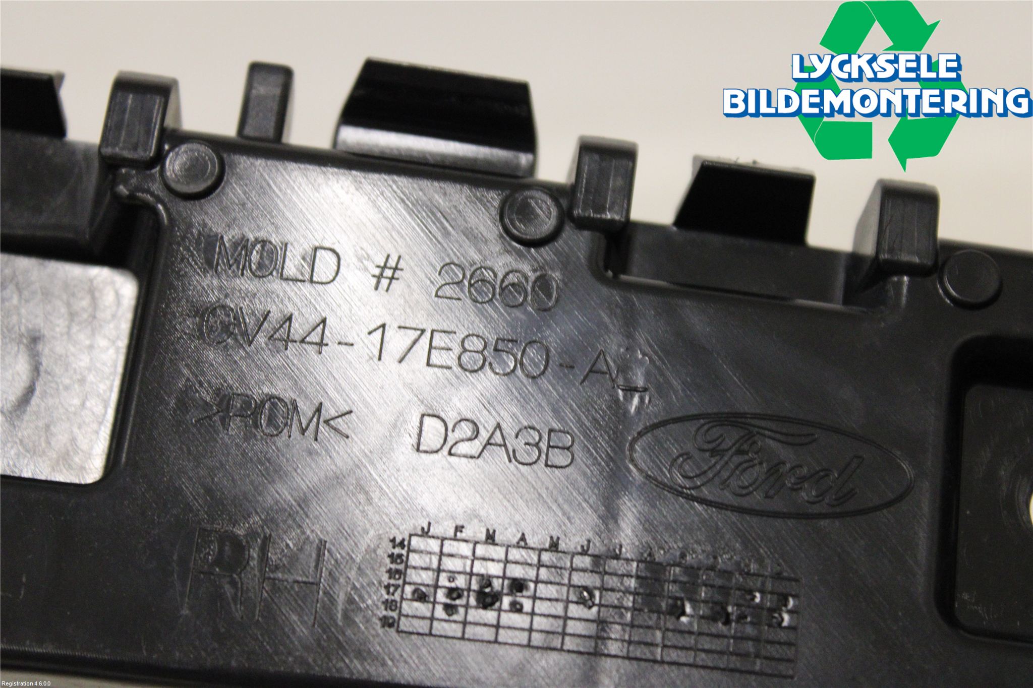 Ford KUGA 17-19 Stötfångarfäste Fram Hö