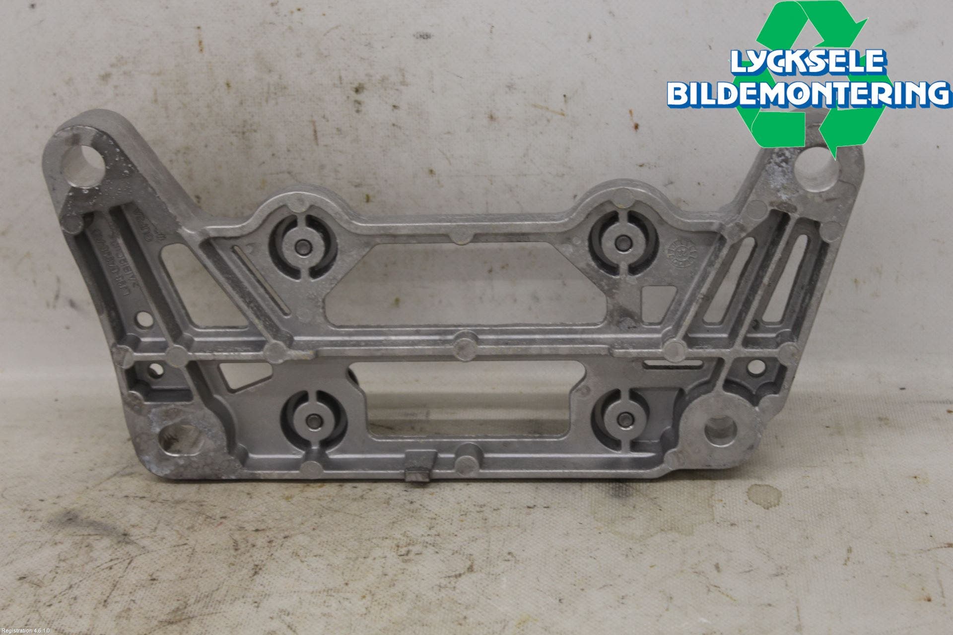 Ford MUSTANG Mach-E 21- Motorbalk