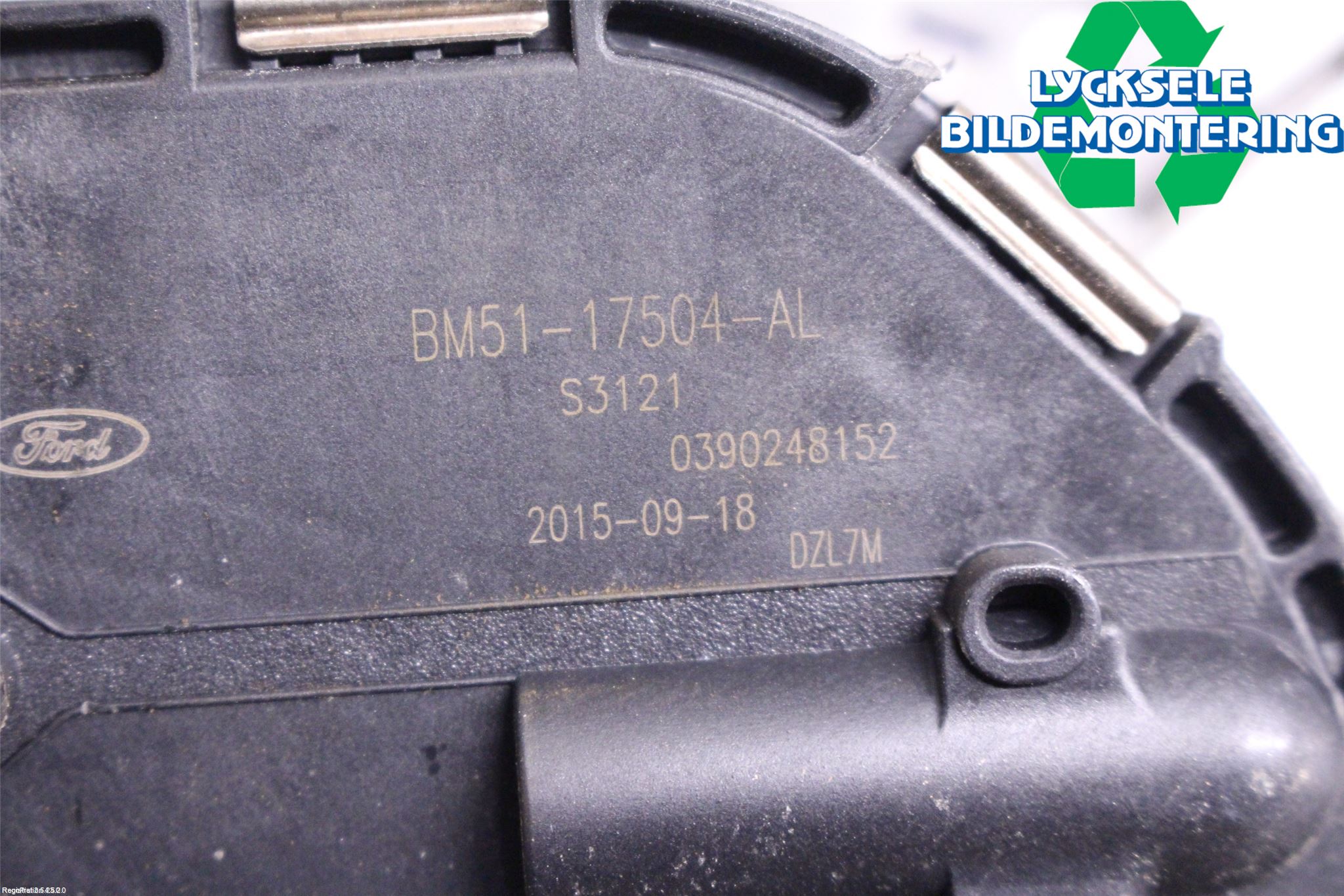 Ford FOCUS 15-18 Torkarmotor Vindruta