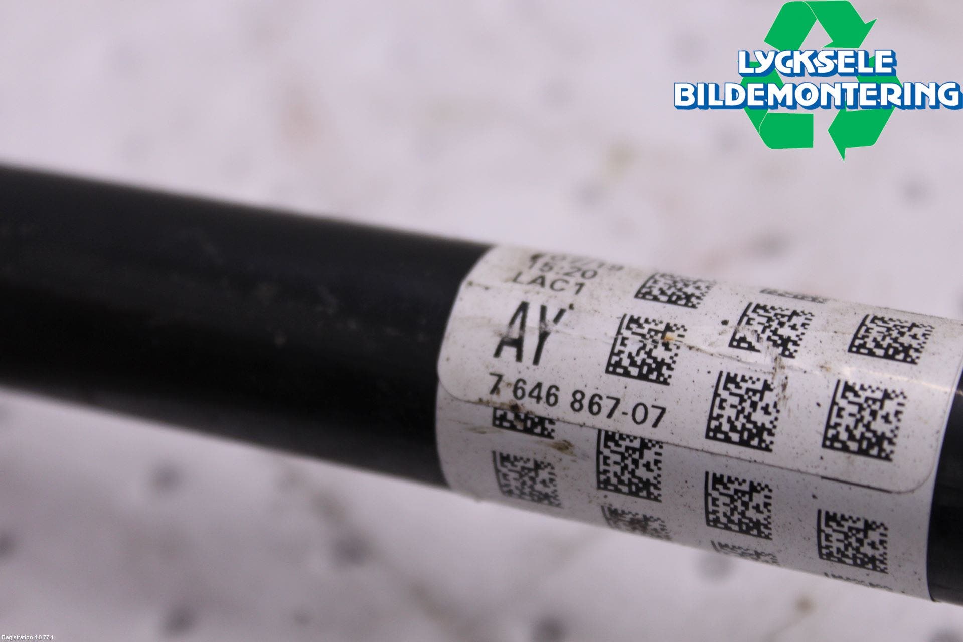 BMW X1 F48 15-22 Drivaxel Bak Höger