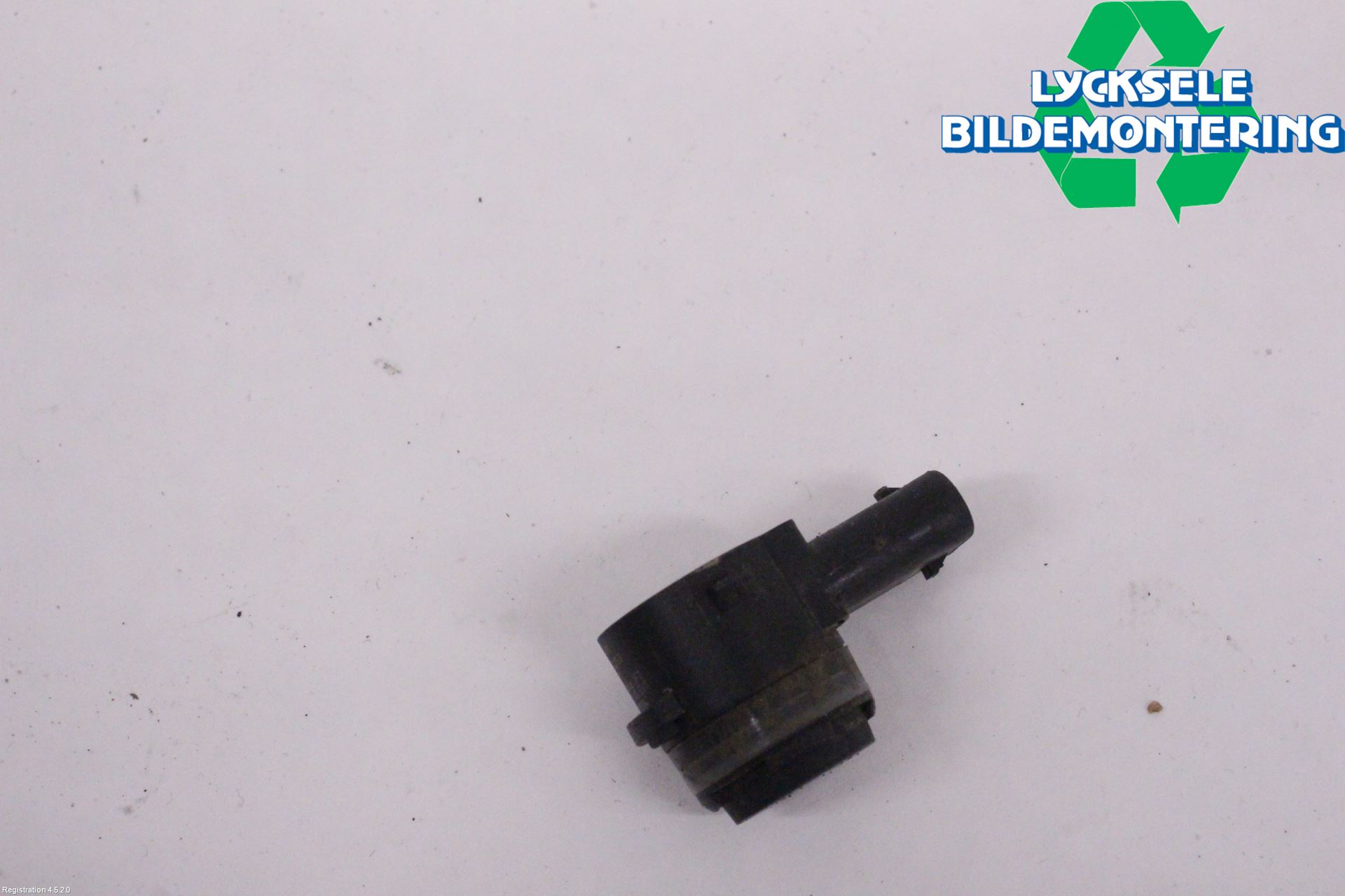 Volkswagen VW CADDY 16-20 Parkeringshjälp Frontsensor