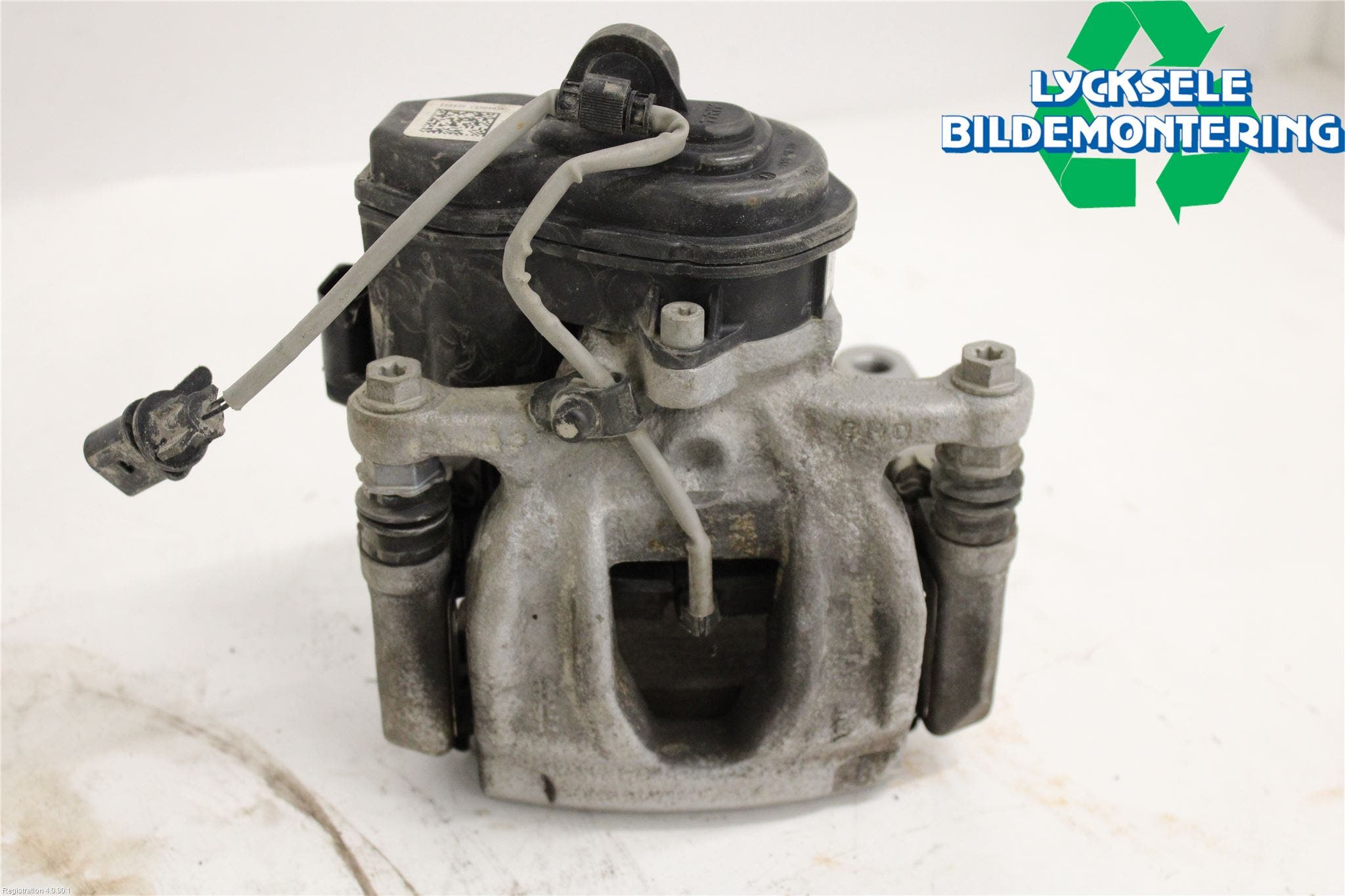 Audi A6 F2/C8 19- Bromsok Bak Höger