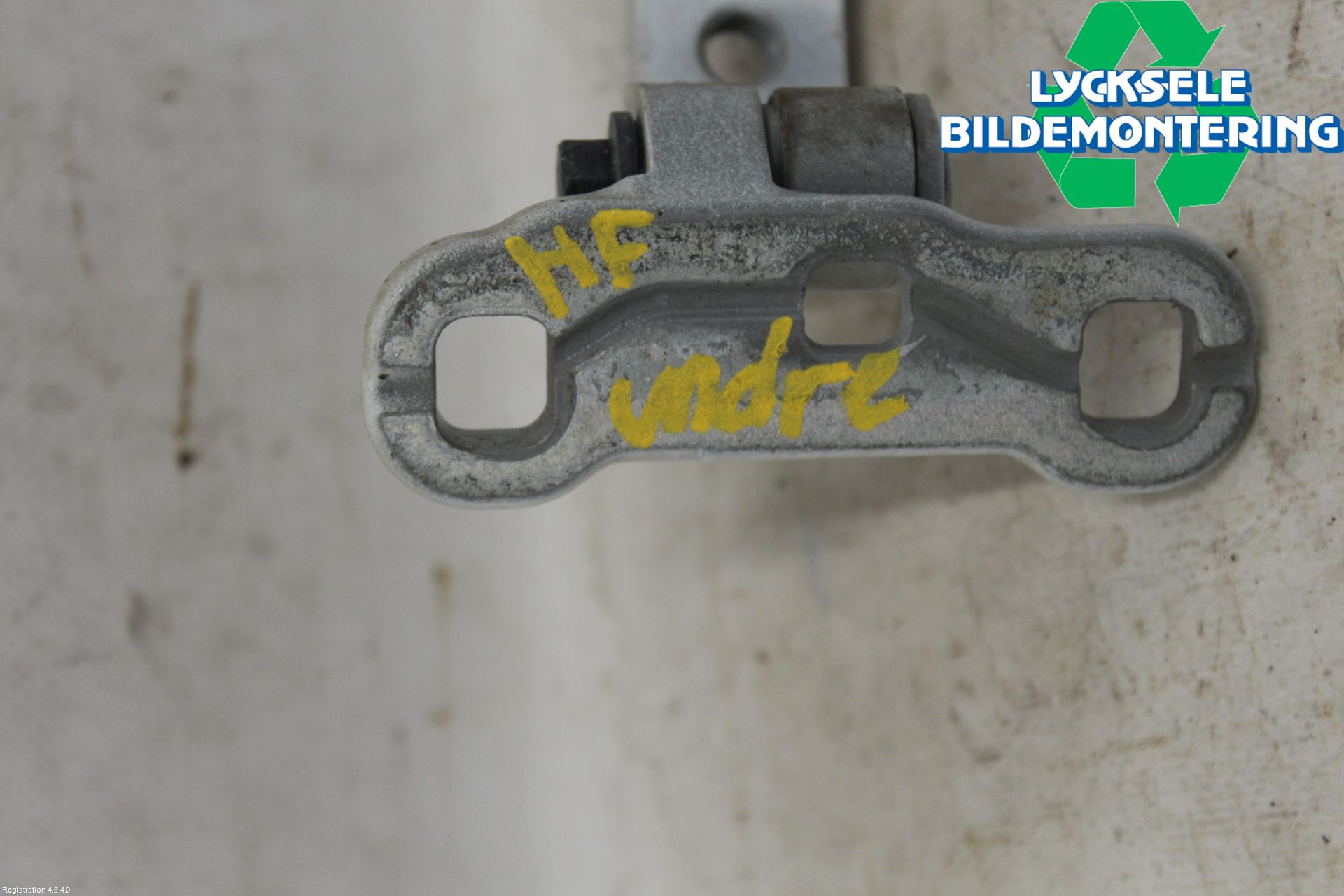 Volvo V60 19- Dörrgångjärn