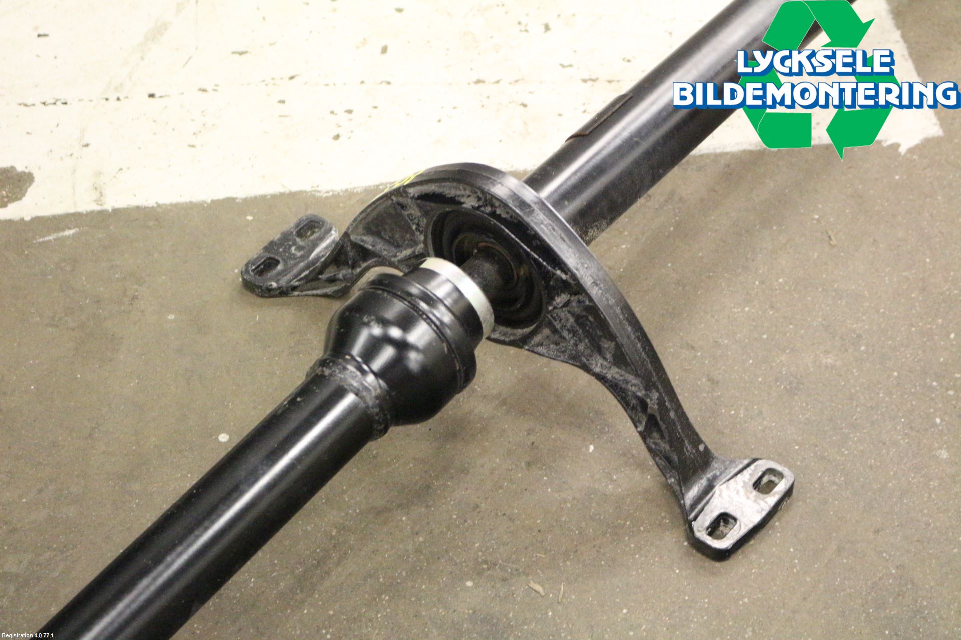 Audi Q3 8U 12-18 Mellanaxel Komp