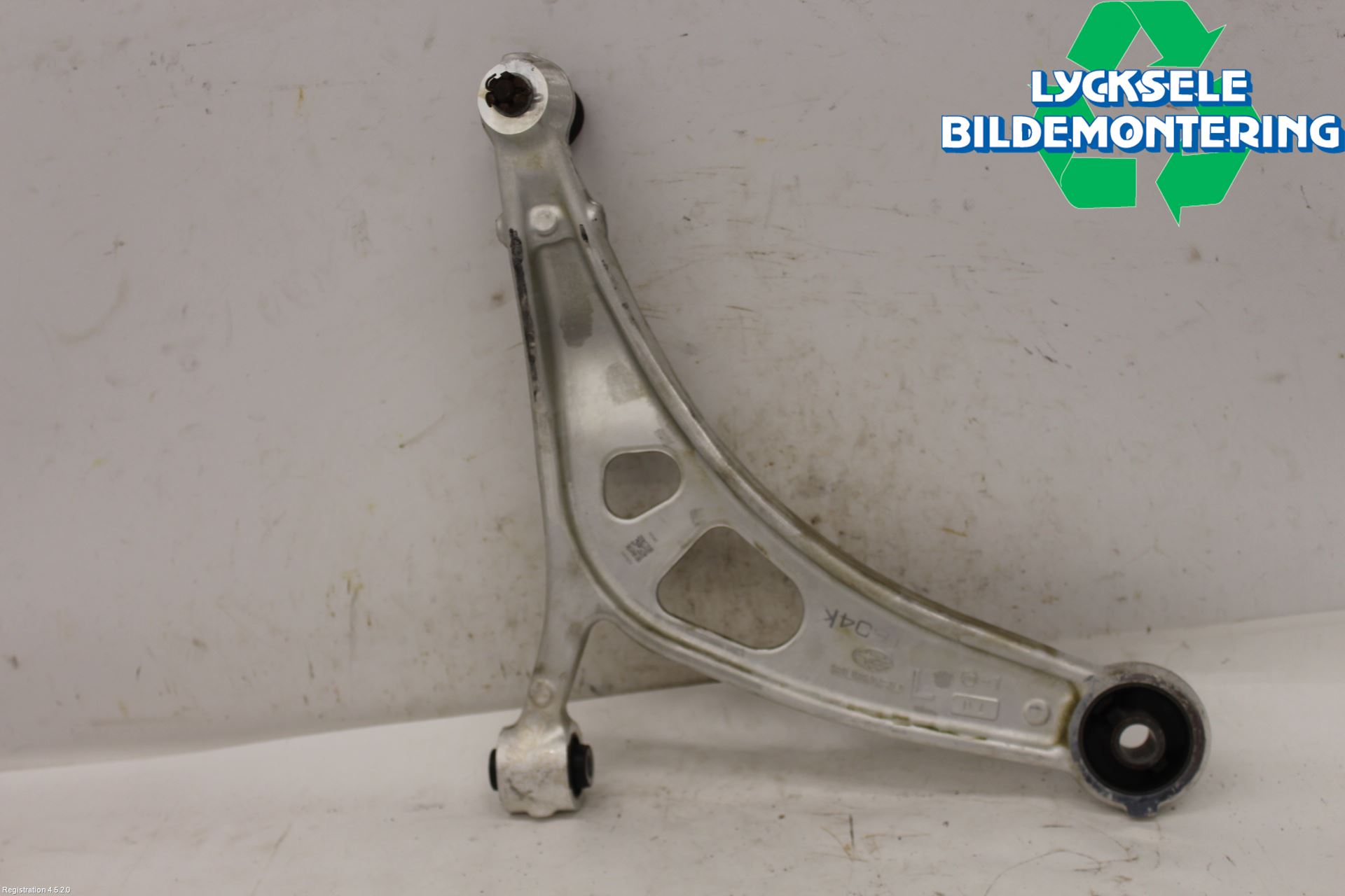 Subaru OUTBACK 21- Bärarm Fram Undre Vä