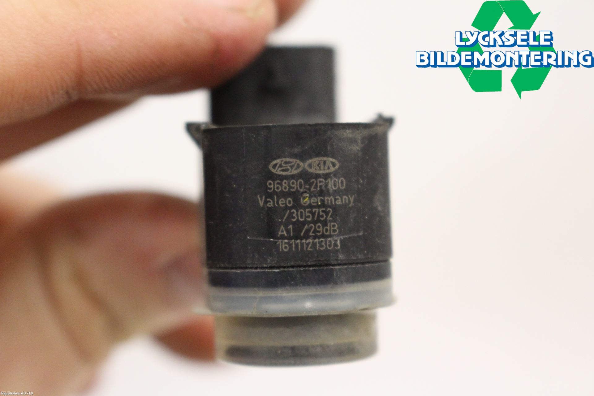 Kia SORENTO 10-14 Parkeringshjälp Frontsensor