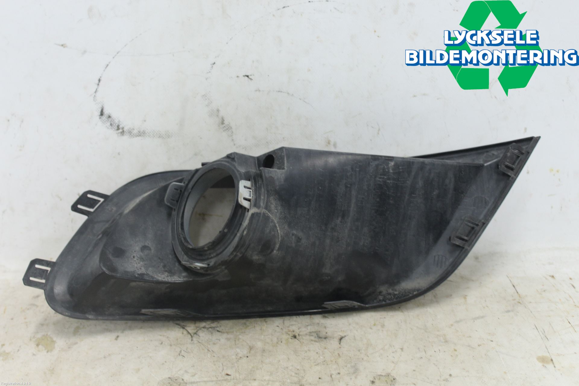Saab 9-3 VER2/VER3 08-15 Dimljussarg Fram