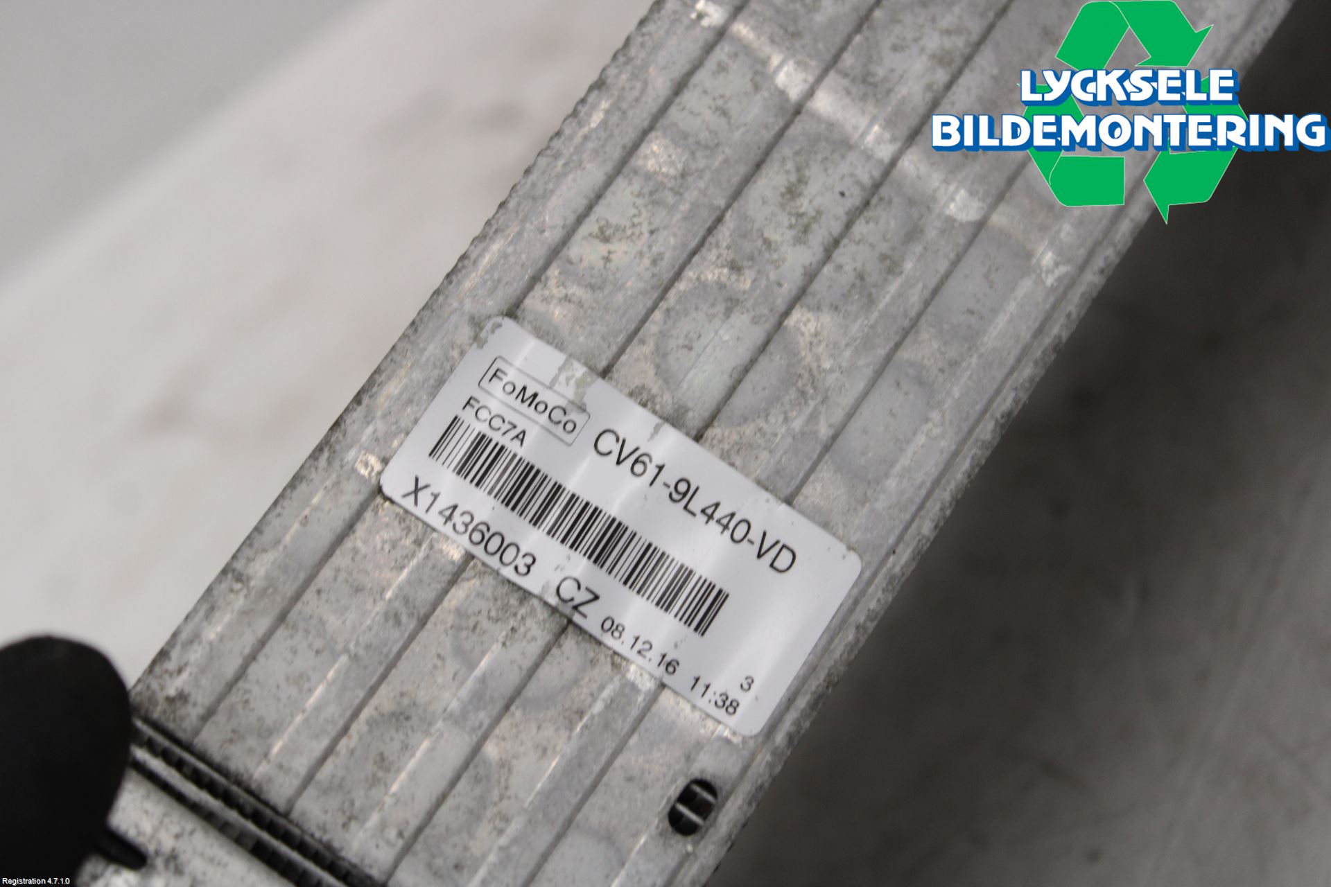 Ford FOCUS 15-18 Laddluft-Intercooler Kyl