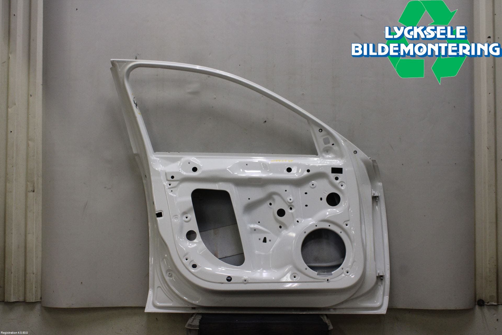 Audi A4 12-15 Dörr Fram Vänster