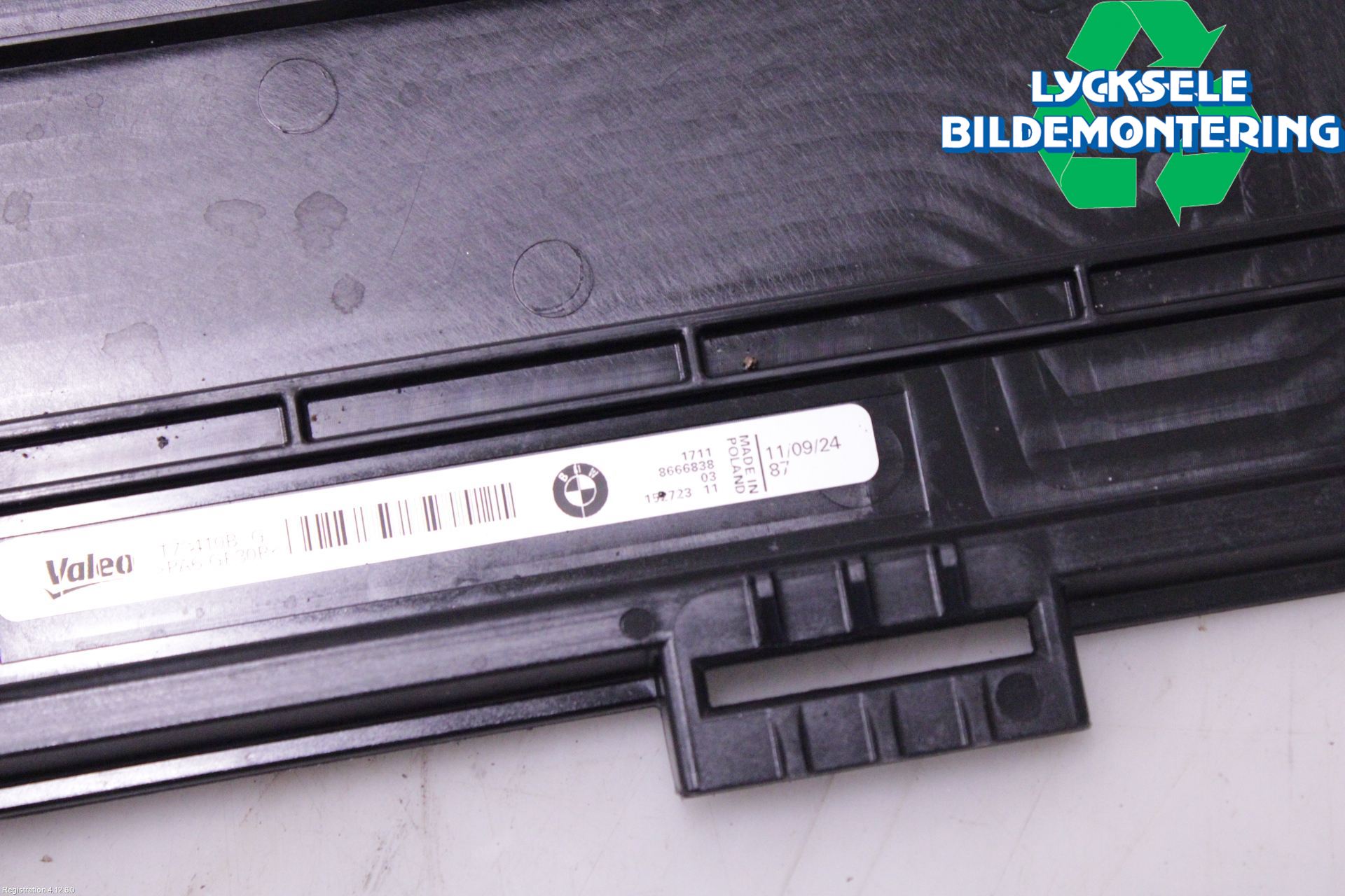 BMW 3 G20/G21/G80/G81 19- Kylarfäste-Ram-Balk