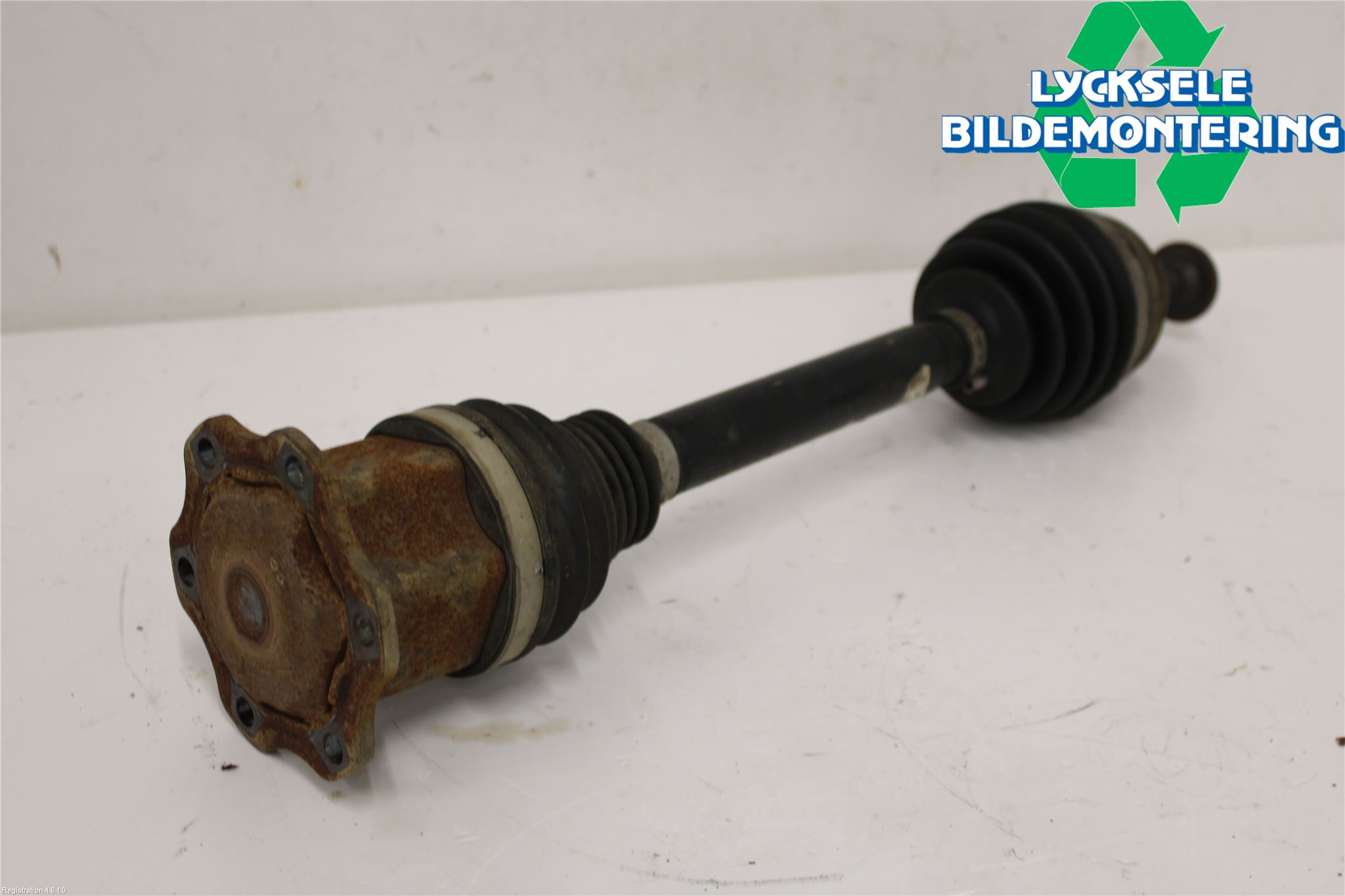 Audi A6 ALLROAD 12-18 Drivaxel Fram Höger