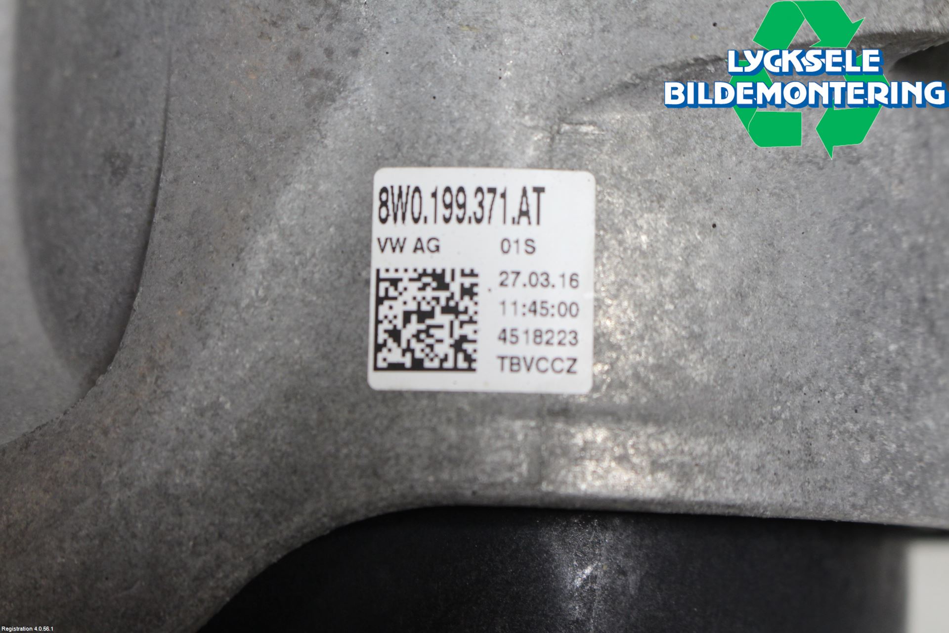 Audi A4/S4 B9 16-19 Motorkudde