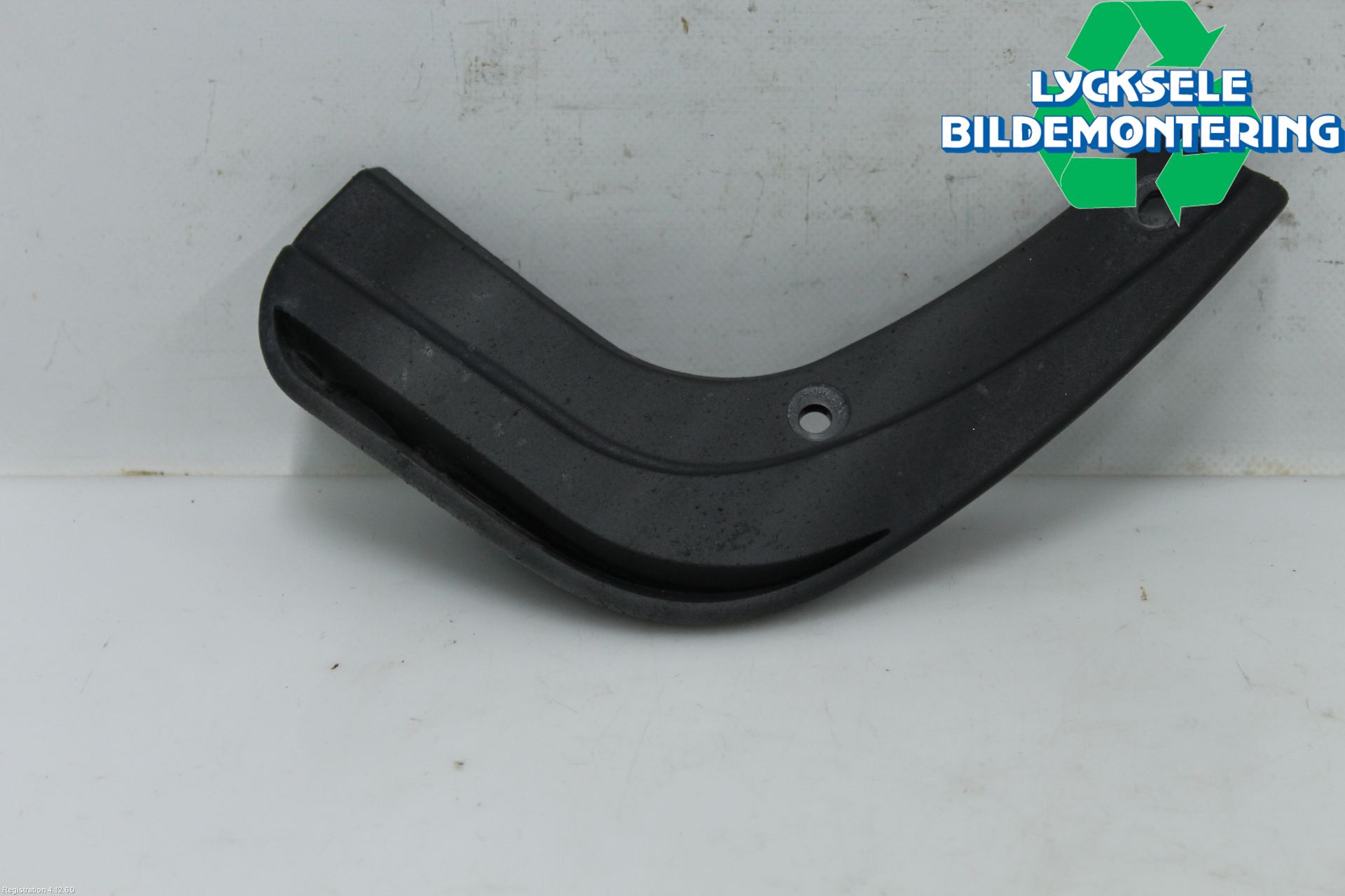 Kia STONIC 18->> Stänkskydd