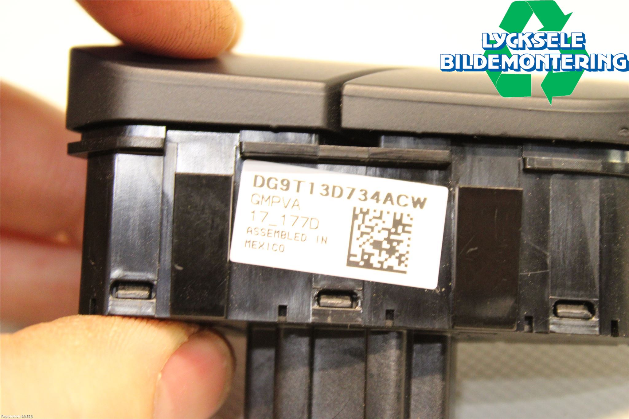 Ford MONDEO 15-22 Strömställare Parkeringshjälp