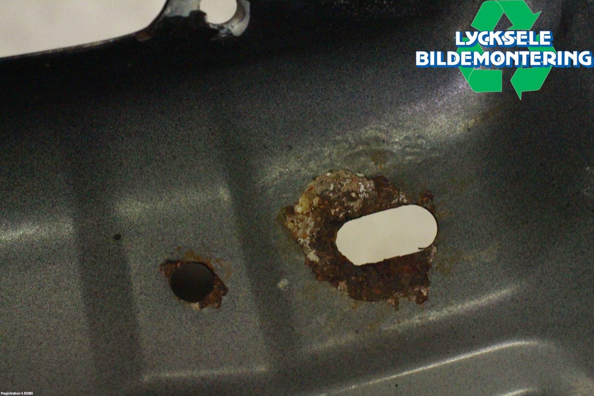 Volvo XC90 07-14 Skärm Fram Vänster