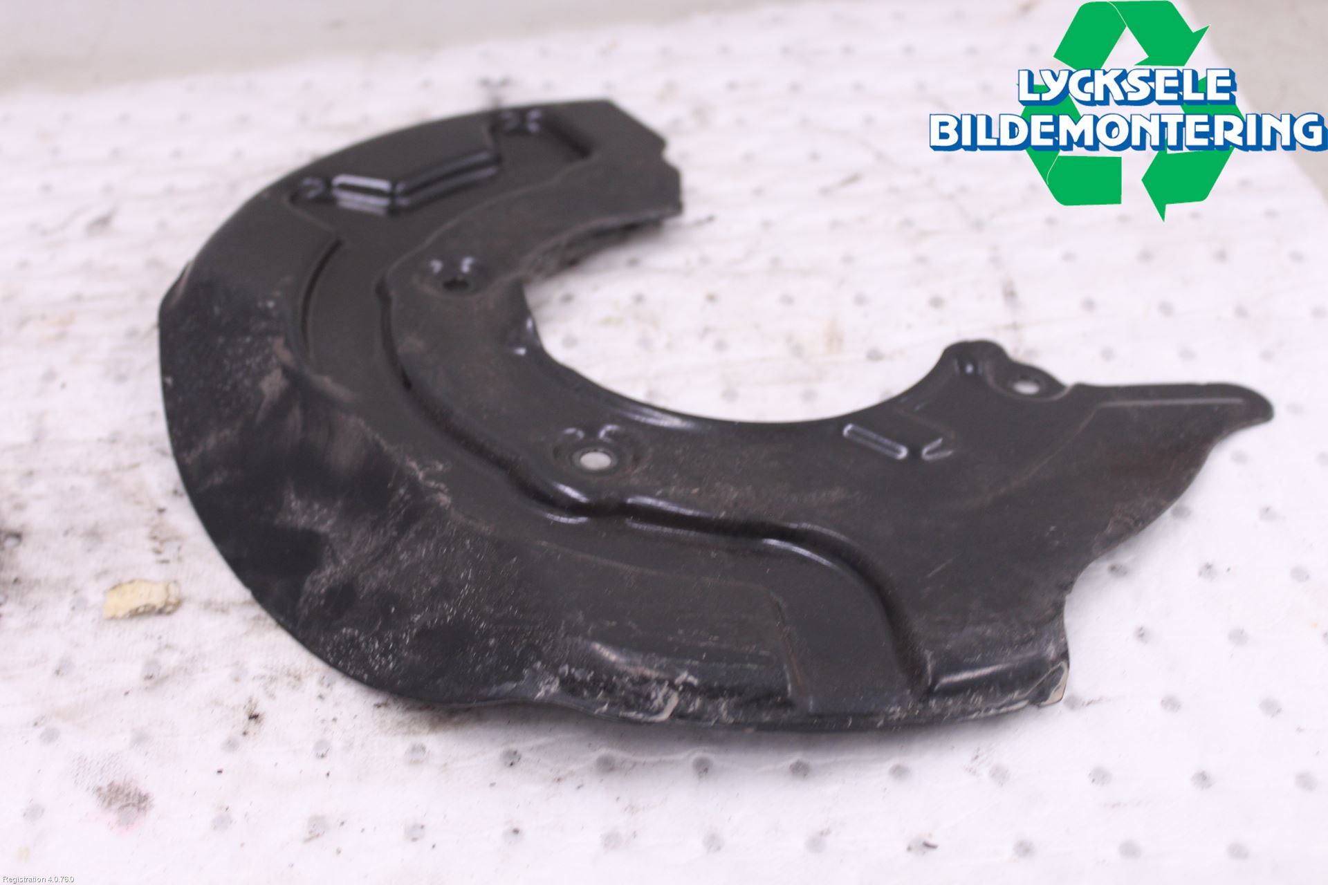 Volkswagen VW T-CROSS 19- Bromssköld Fram