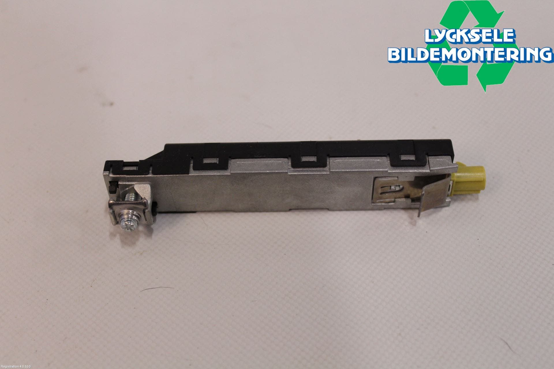 Volkswagen VW TIGUAN 16-24 Antennförstärkare