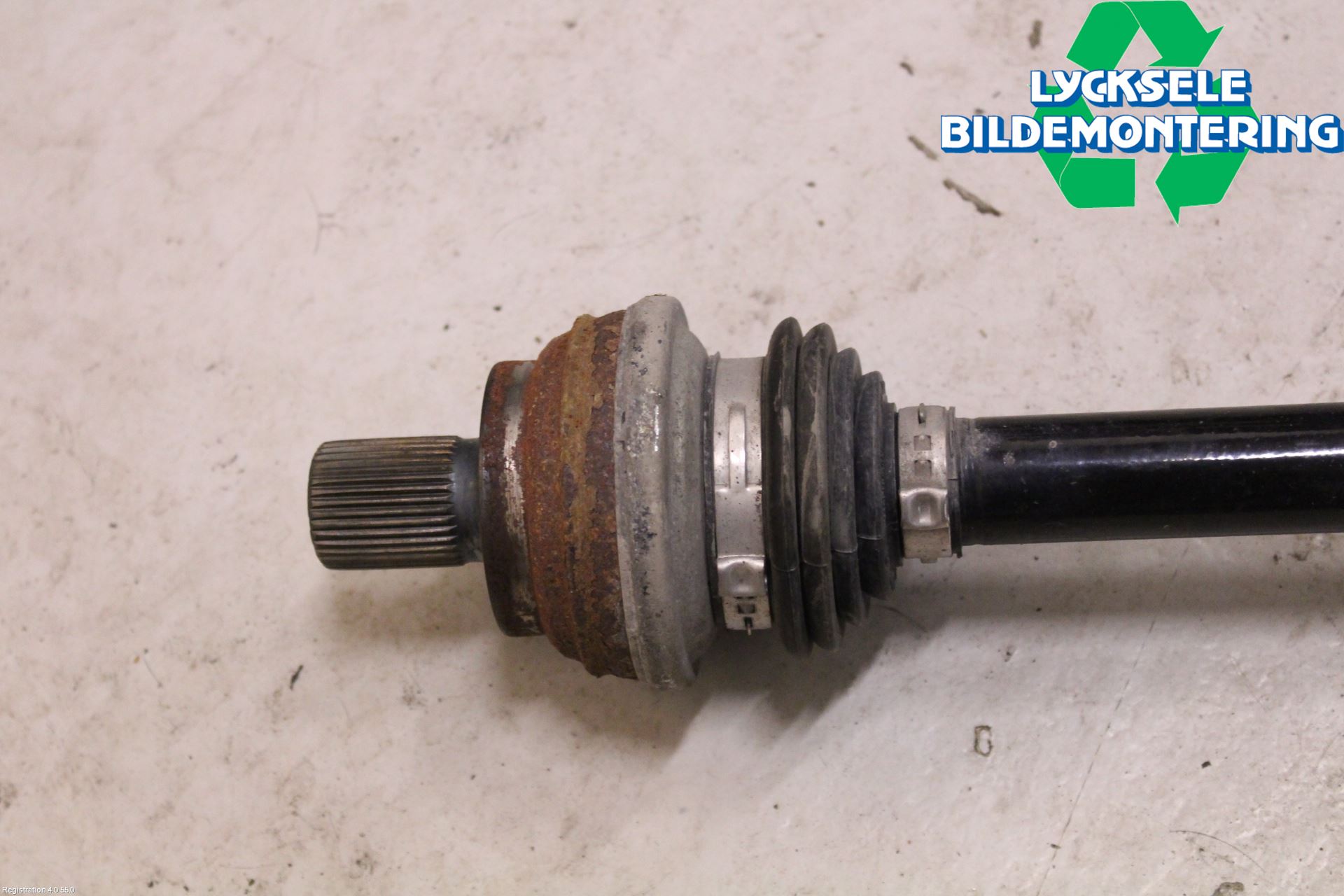 Volkswagen VW GOLF / E-GOLF VII 13-20 Drivaxel Bak Höger