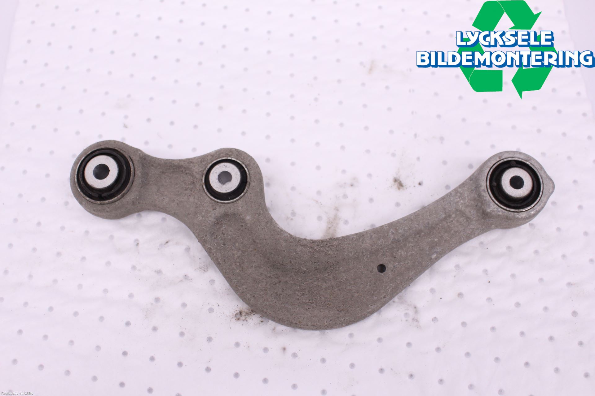 Audi A6 F2/C8 19- Bärarm Bak Övre Höger