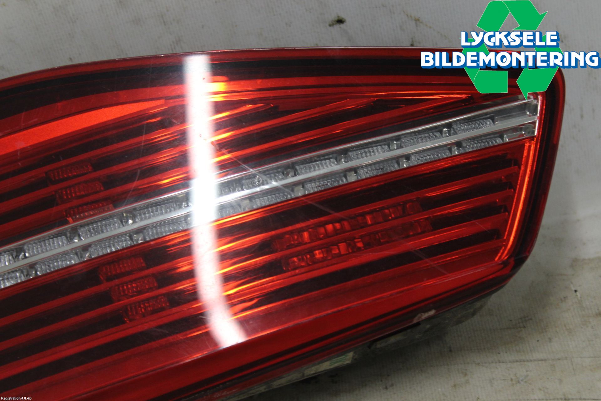 Volkswagen VW PASSAT 15-19 Bakljus Lucka Hö