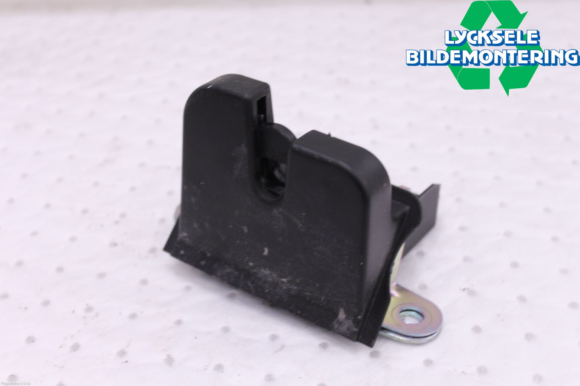 Audi A1 19- Låskista Baklucka