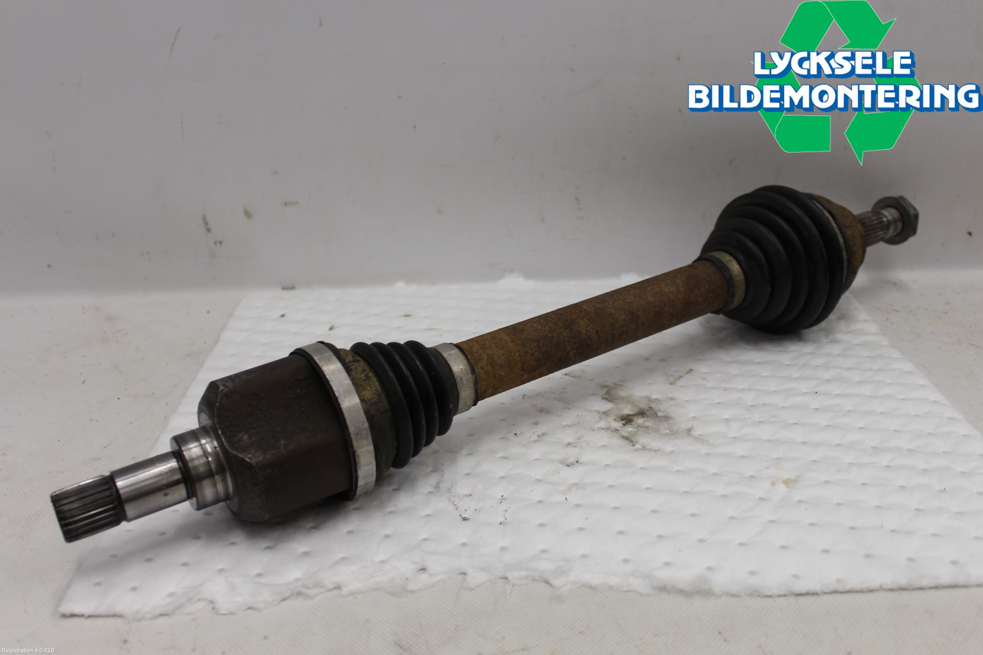 Citroen BERLINGO 08-18 Drivaxel Fram Vänster