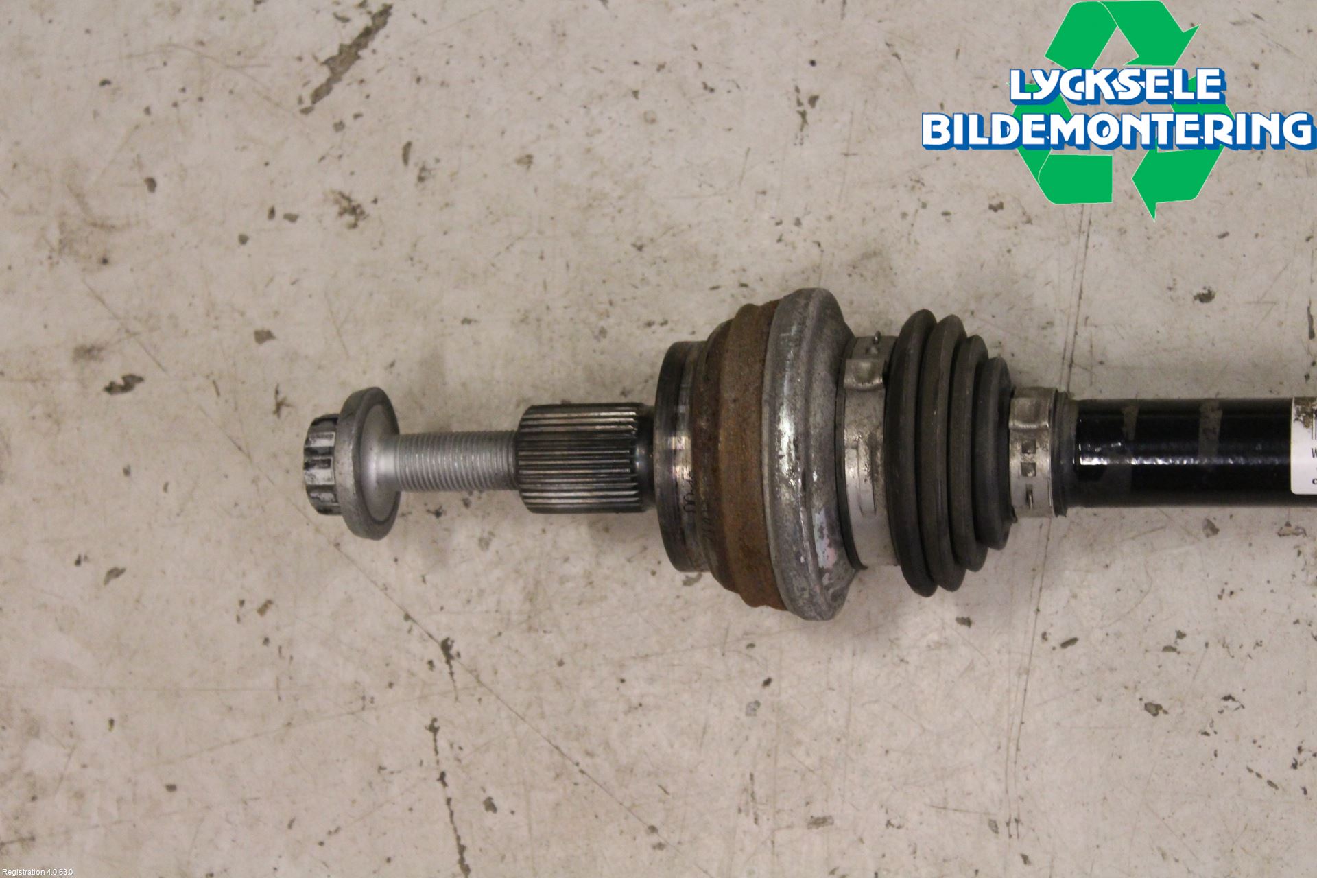 Skoda KODIAQ 17-24 Drivaxel Bak Höger