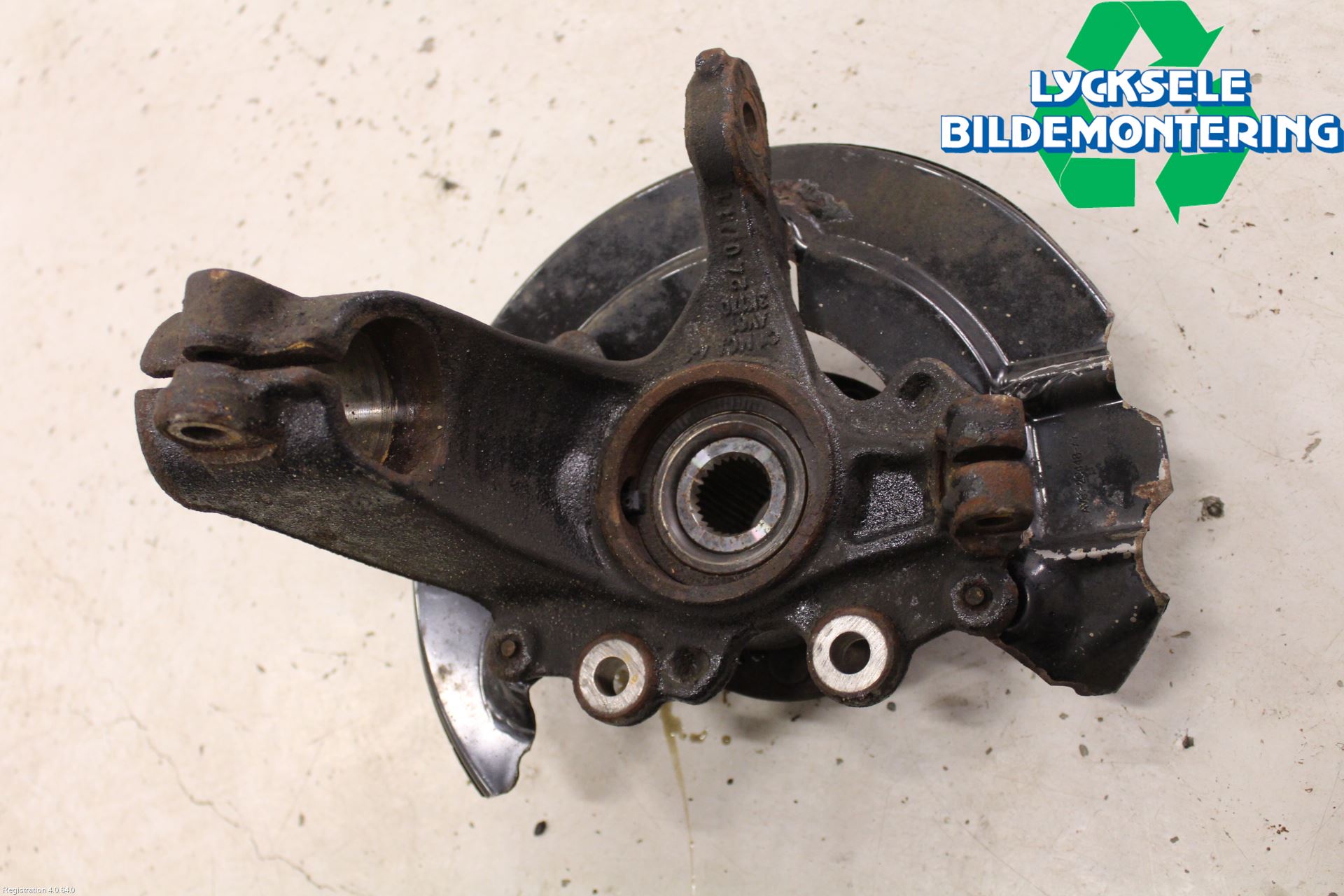 Ford FOCUS 11-14 Styrspindel Lagerhus Hö