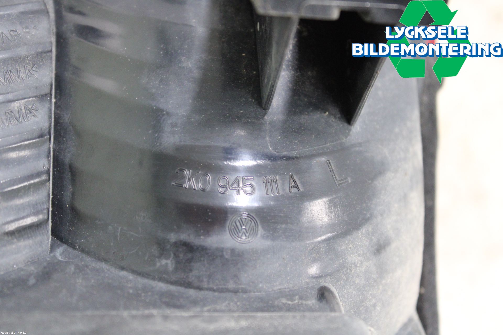 Volkswagen VW CADDY      04-10 Bakljus Vänster