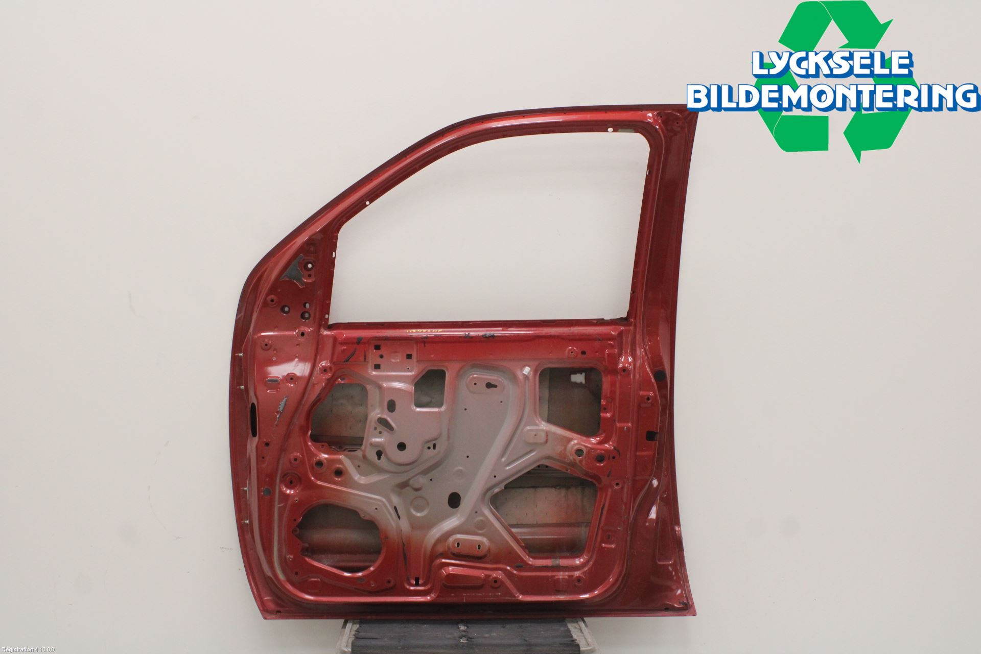 Nissan NAVARA 05-16 Dörr Fram Höger