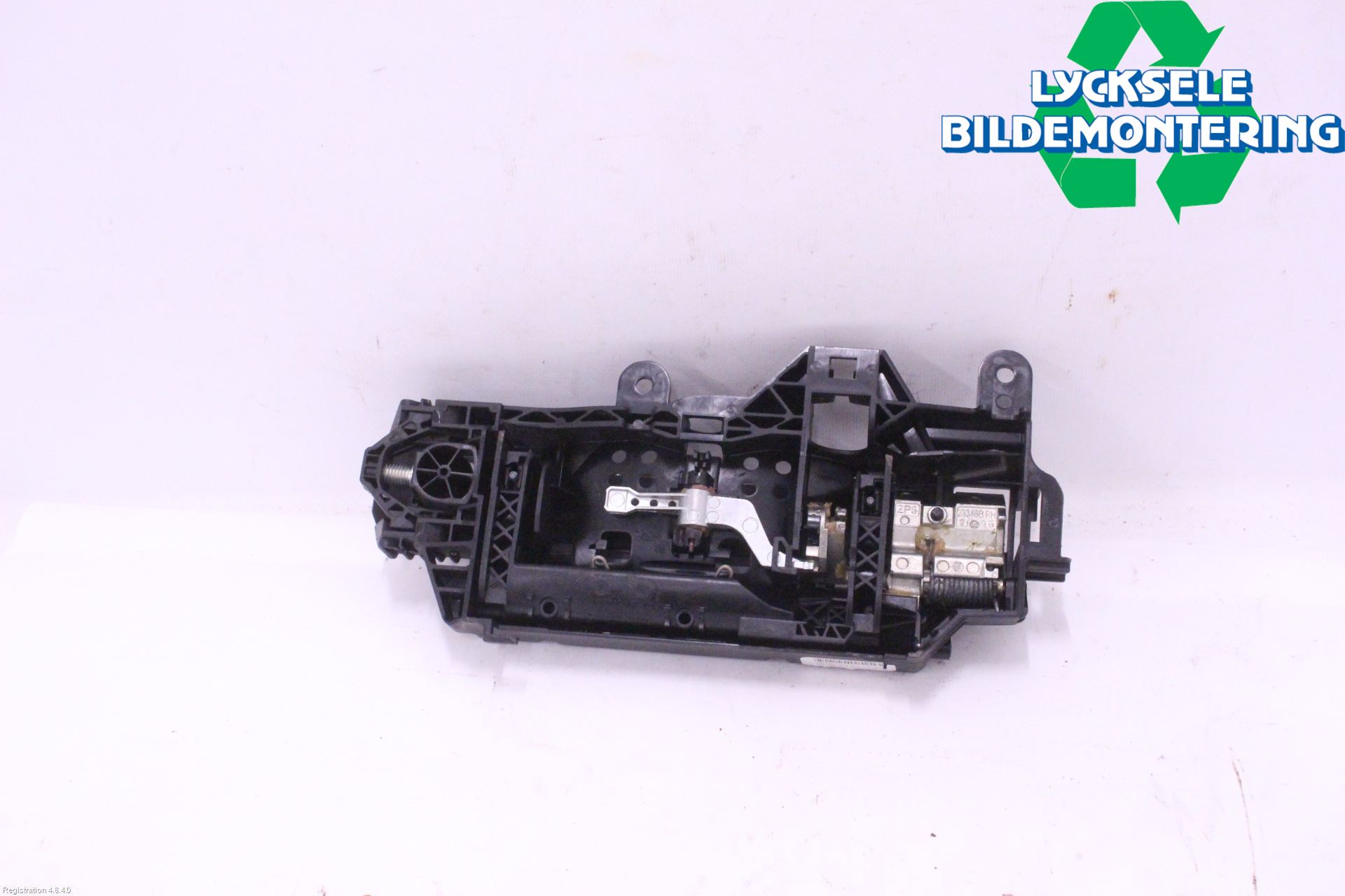 Audi A4/S4 B9 20- Dörrhandtag Yttre Hö