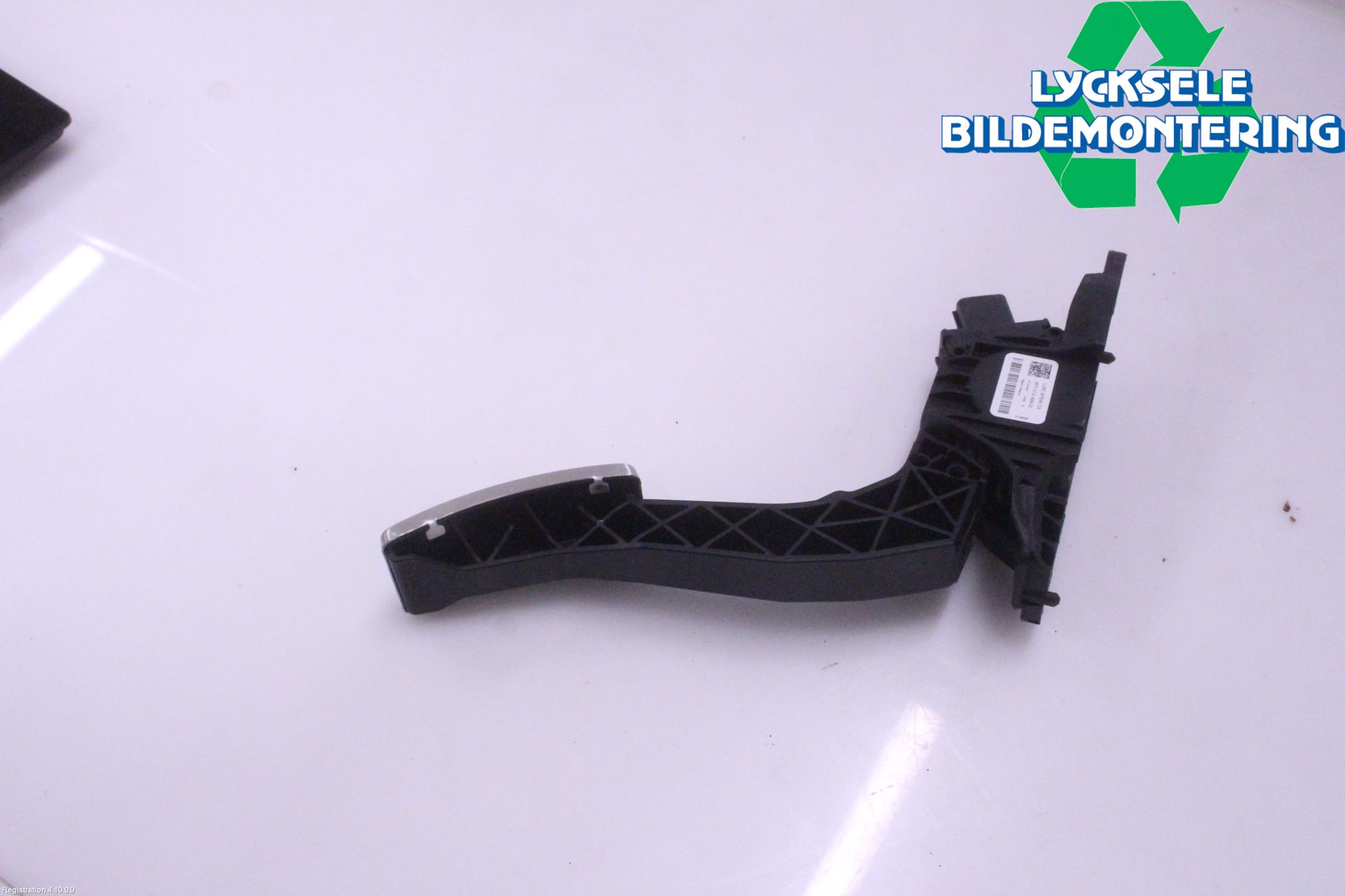 Ford MUSTANG Mach-E 21- Gaspedal