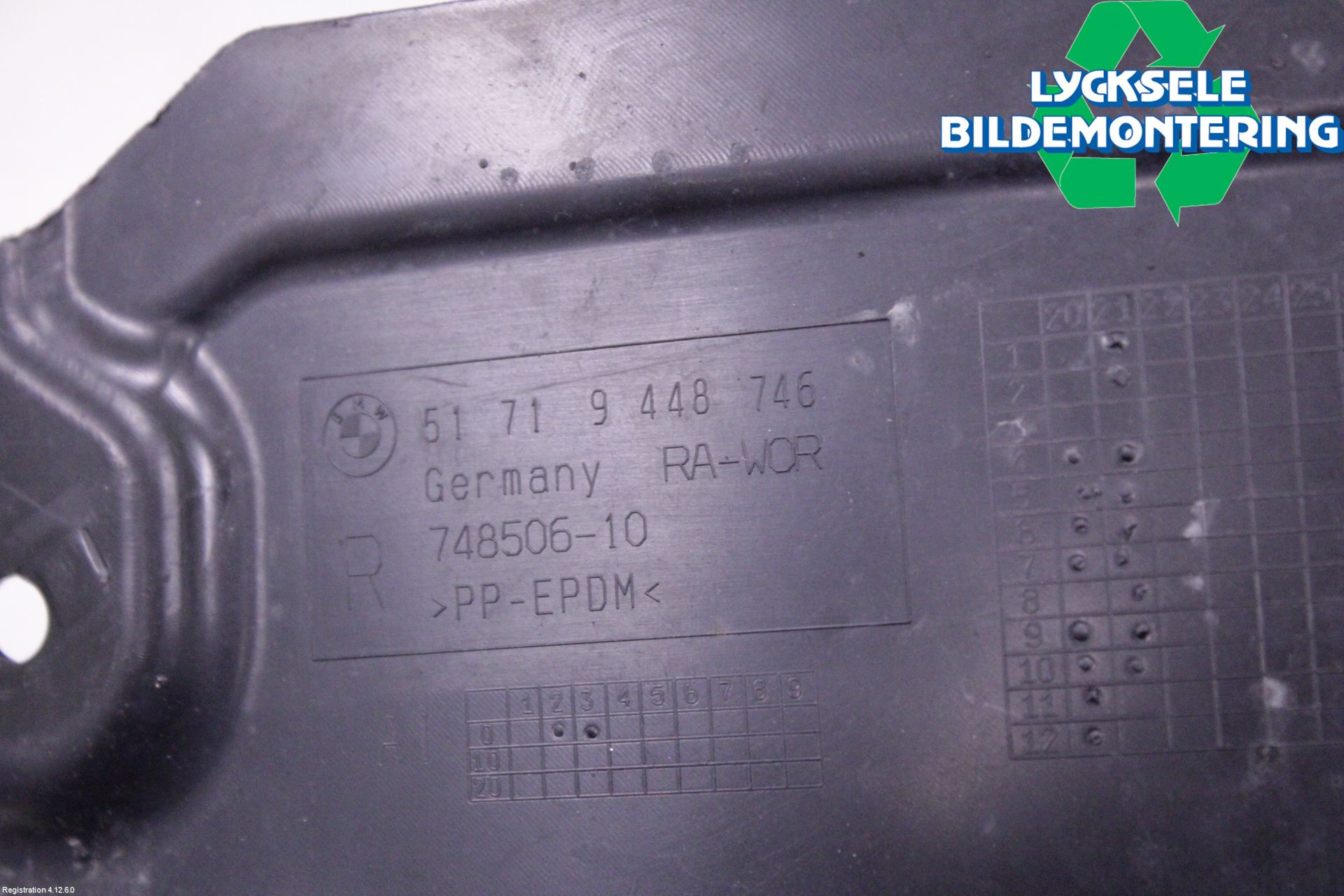 BMW 3 G20/G21/G80/G81 19- Skärm Inner