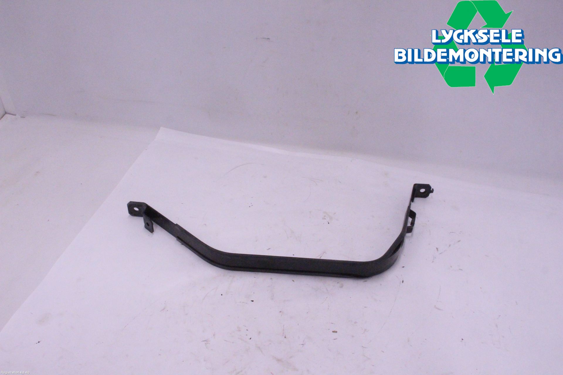 Suzuki JIMNY 81-21 Bränsletanksband