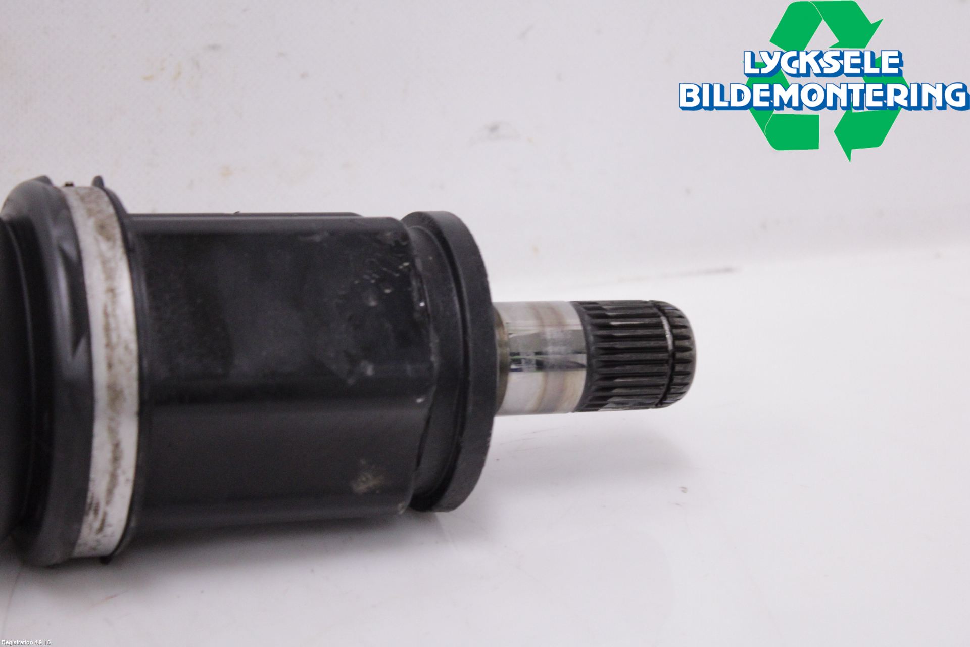 BMW X3 G01 18- Drivaxel Fram Vänster