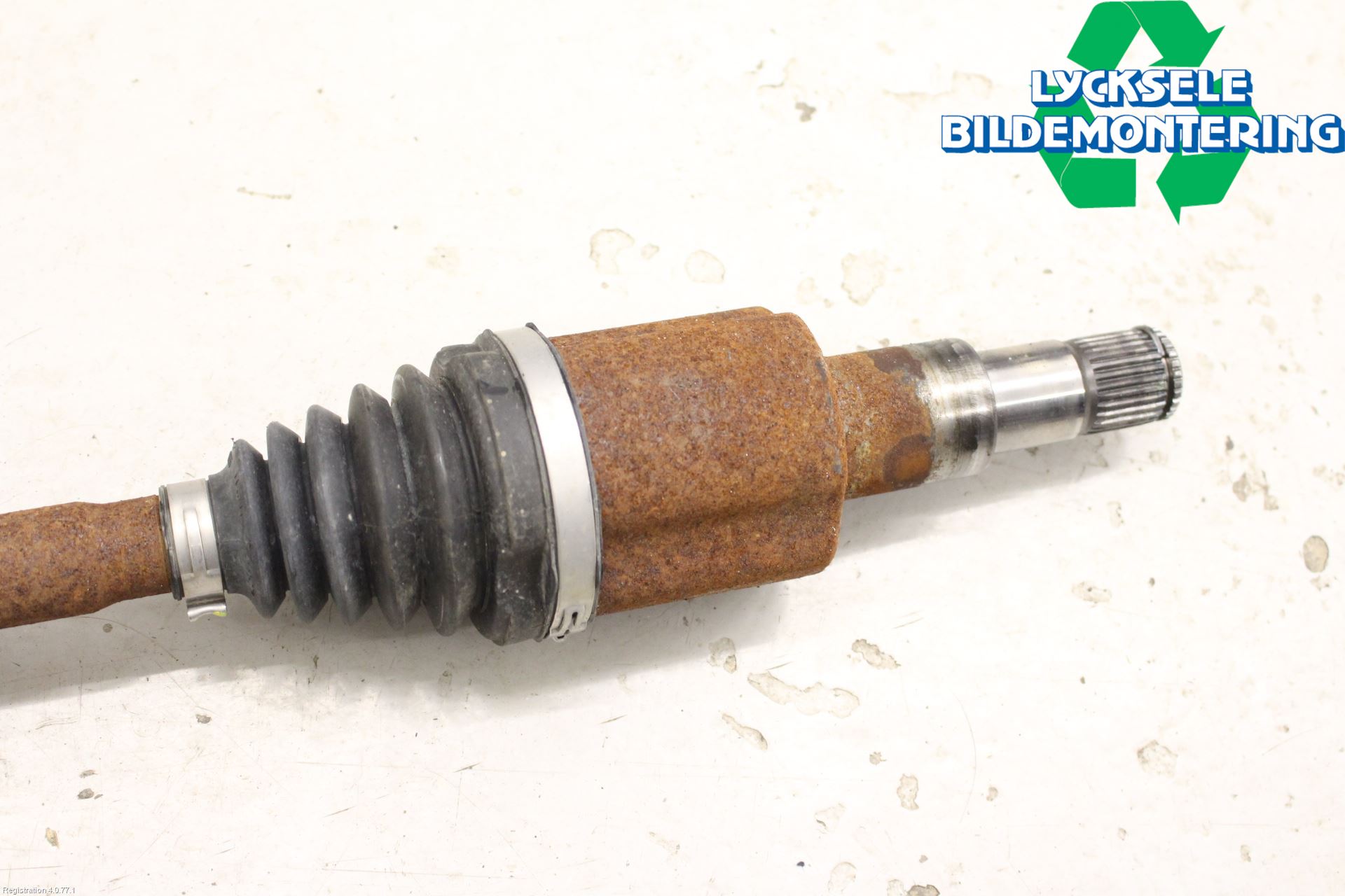 Ford FOCUS 19- Drivaxel Fram Höger