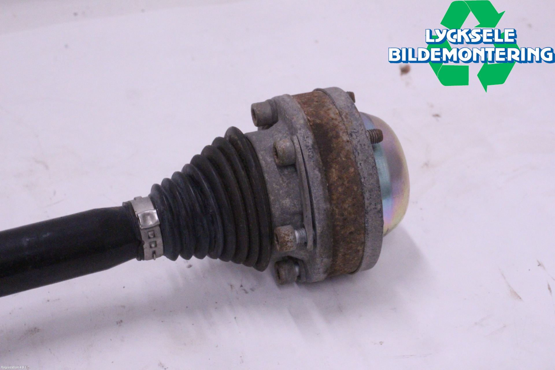 Audi Q5 09-16 Drivaxel Bak Höger