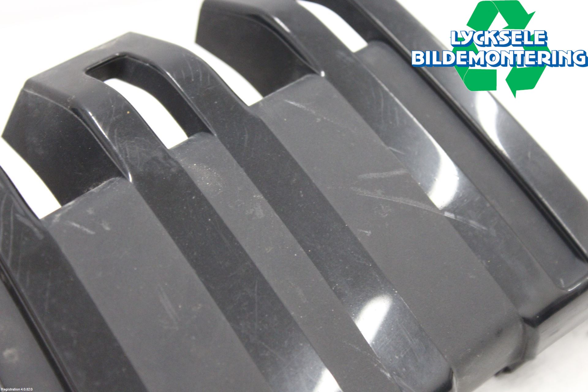 Skoda KAMIQ 20- Stötfångardel Fram Mitt