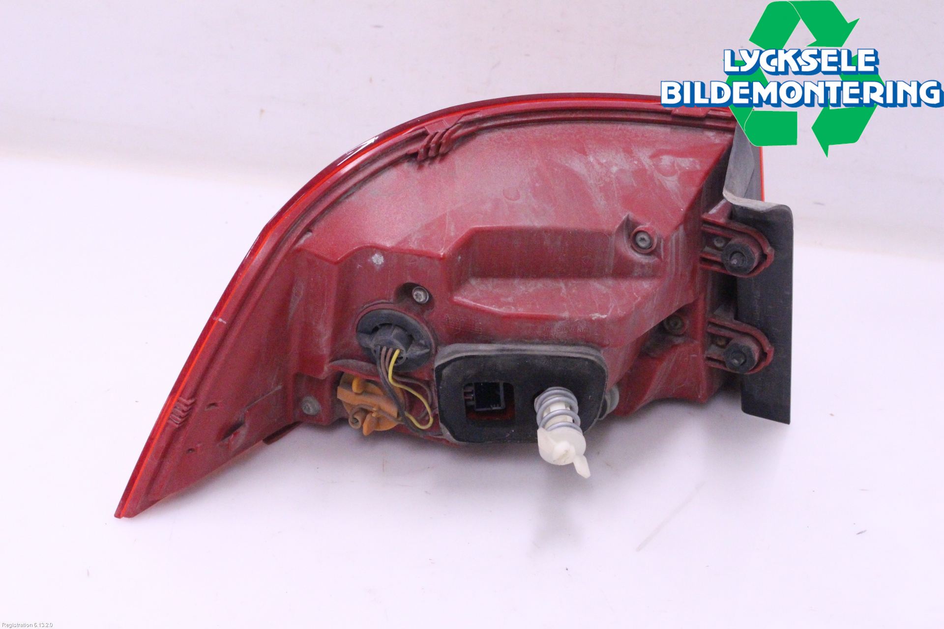 Volkswagen VW PASSAT 11-14 Bakljus Höger