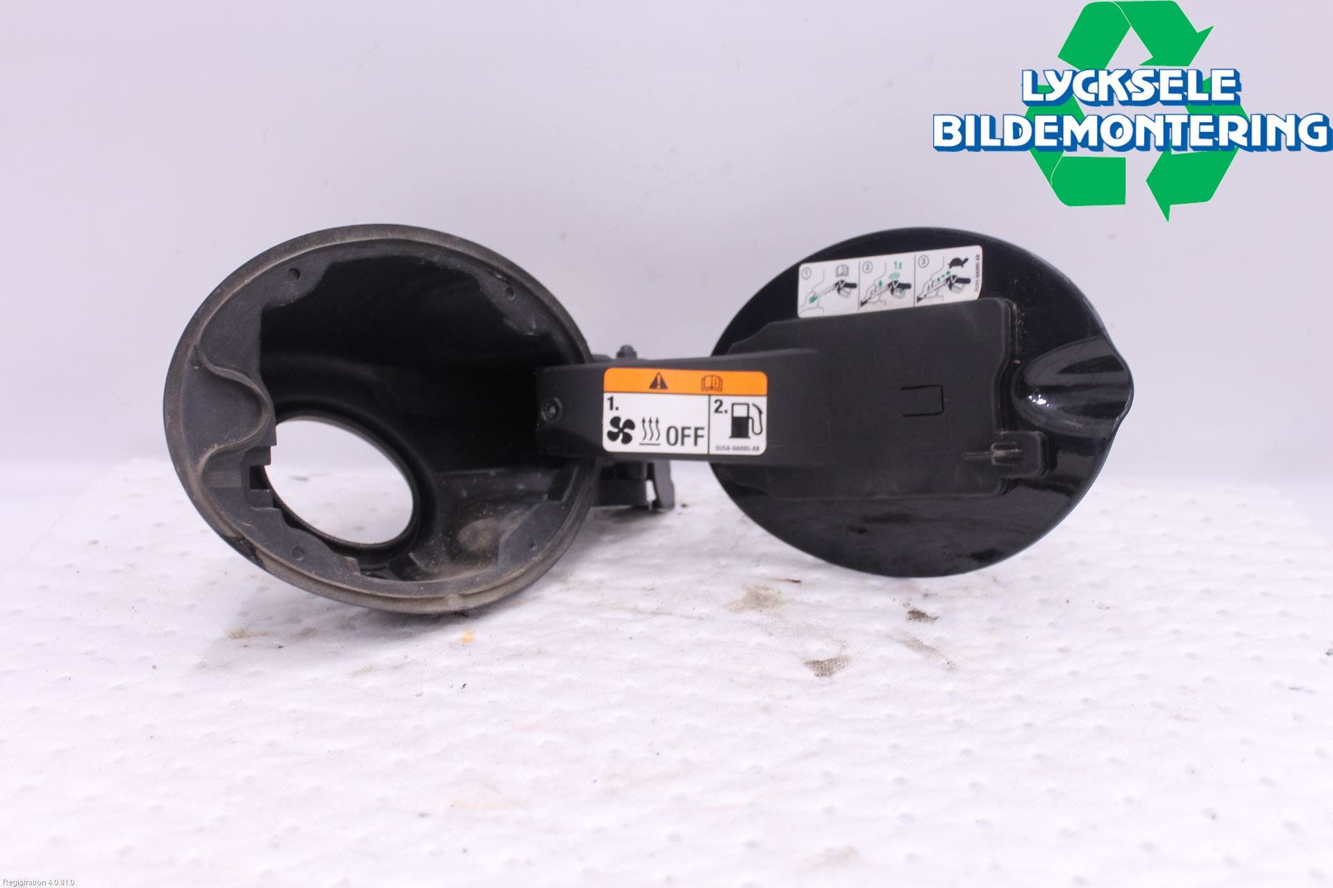 Ford TRANSIT/TOURNEO CONNECT 13-22 Tanklucka