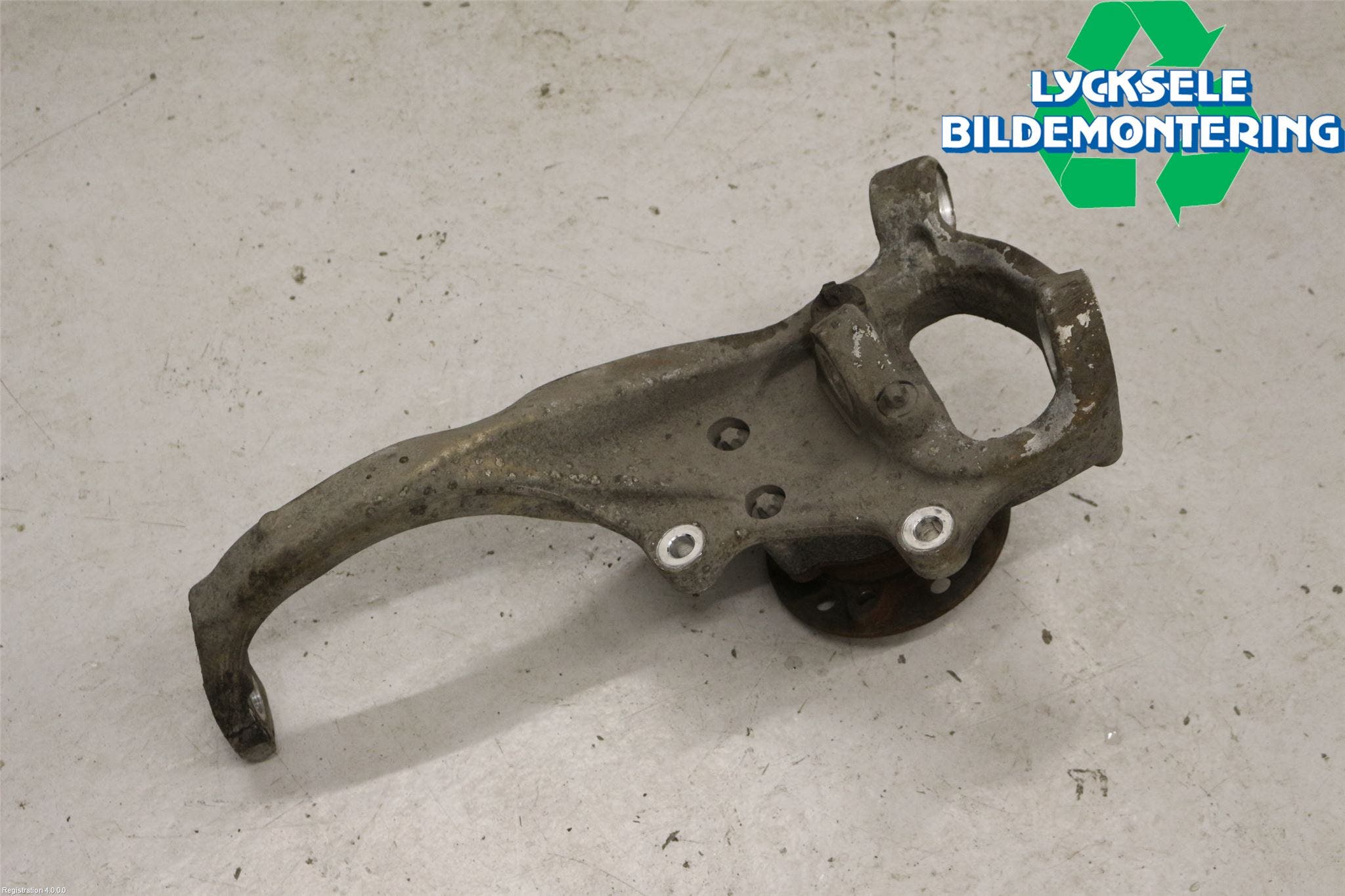 Mercedes-Benz MB E-KLASS (W213) 16-23 Styrspindel Lagerhus Vä