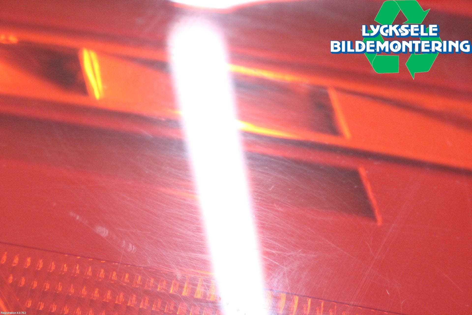 Volkswagen VW T-ROC 18- Bakljus Lucka Hö